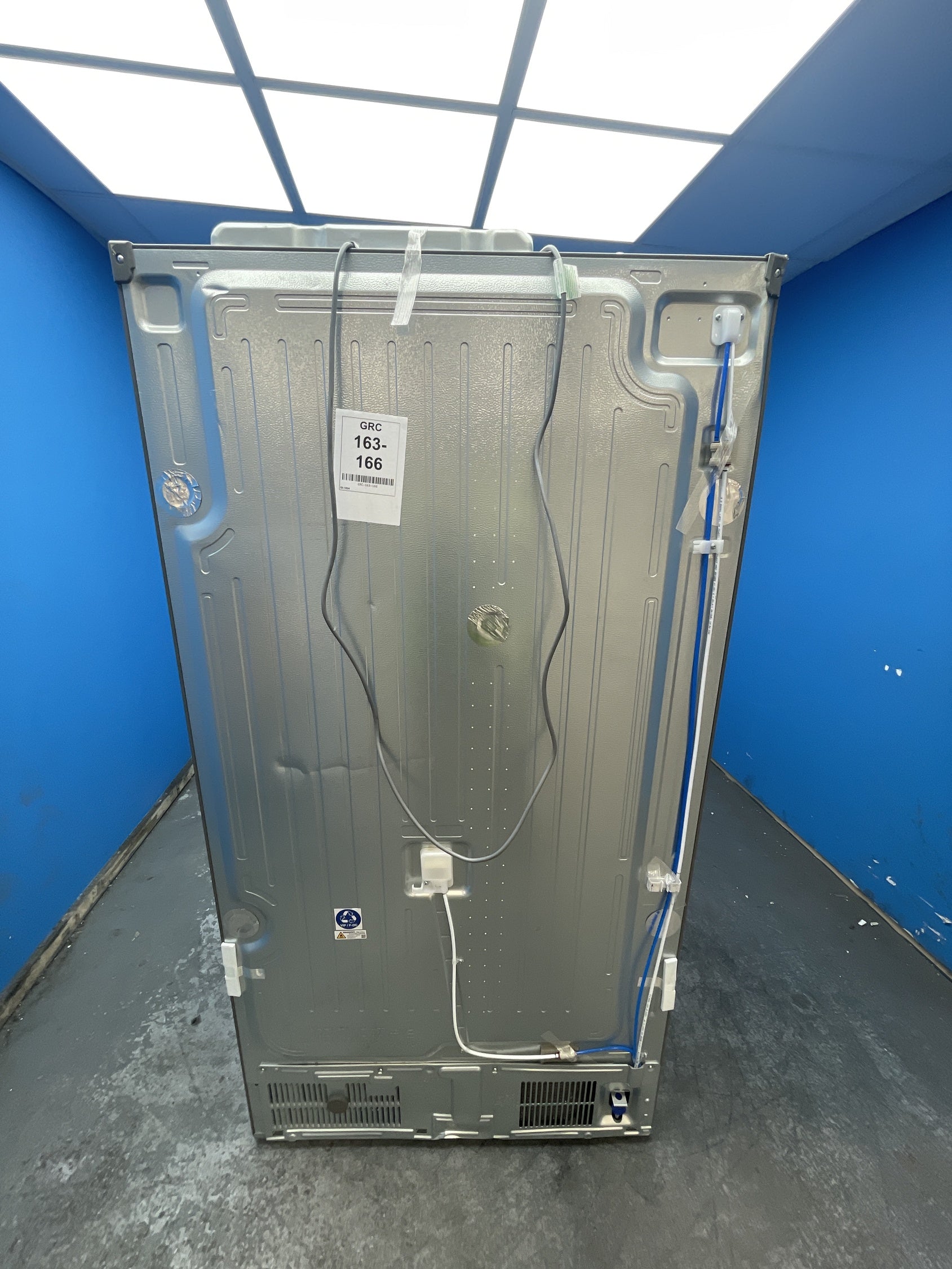 #GRC-163-166 - LG GSXE81PYBD InstaView American Style Fridge Freezer