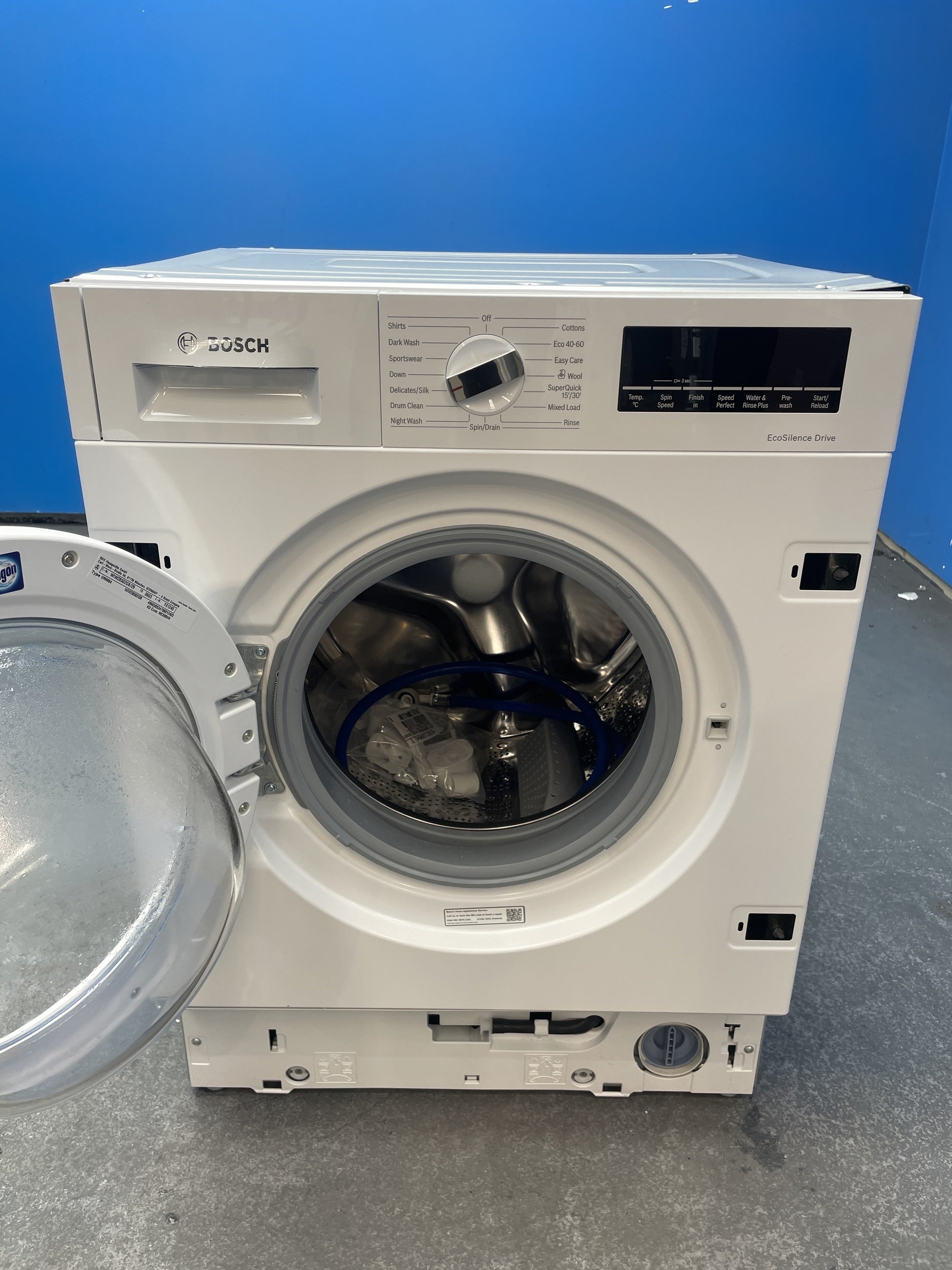 #GRC-157-451 - Bosch Series 8 WIW28502GB Integrated 8kg 1400rpm Washing Machine