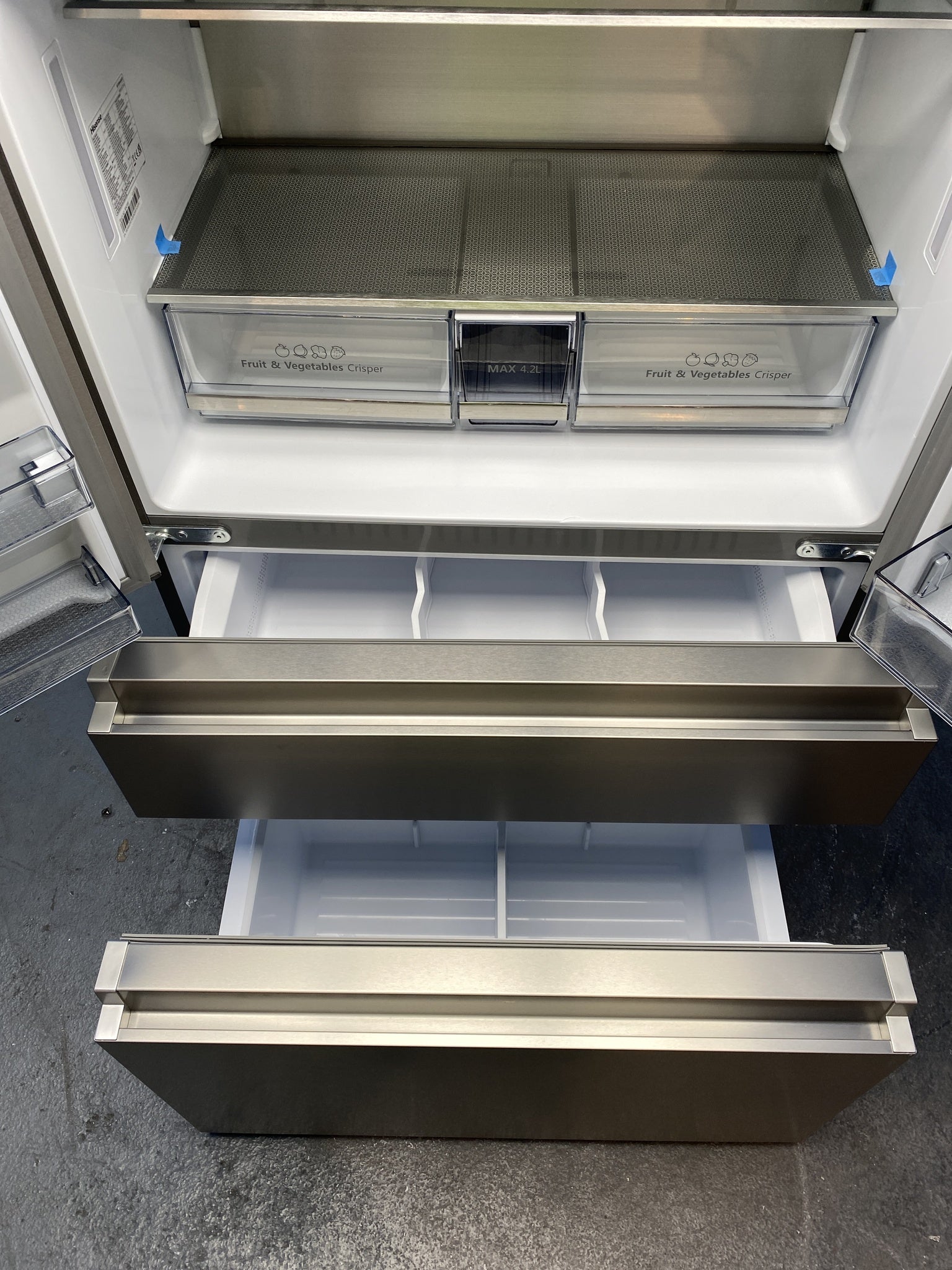Hisense RF728N4SASE 560 Litre French Door Fridge Freezer