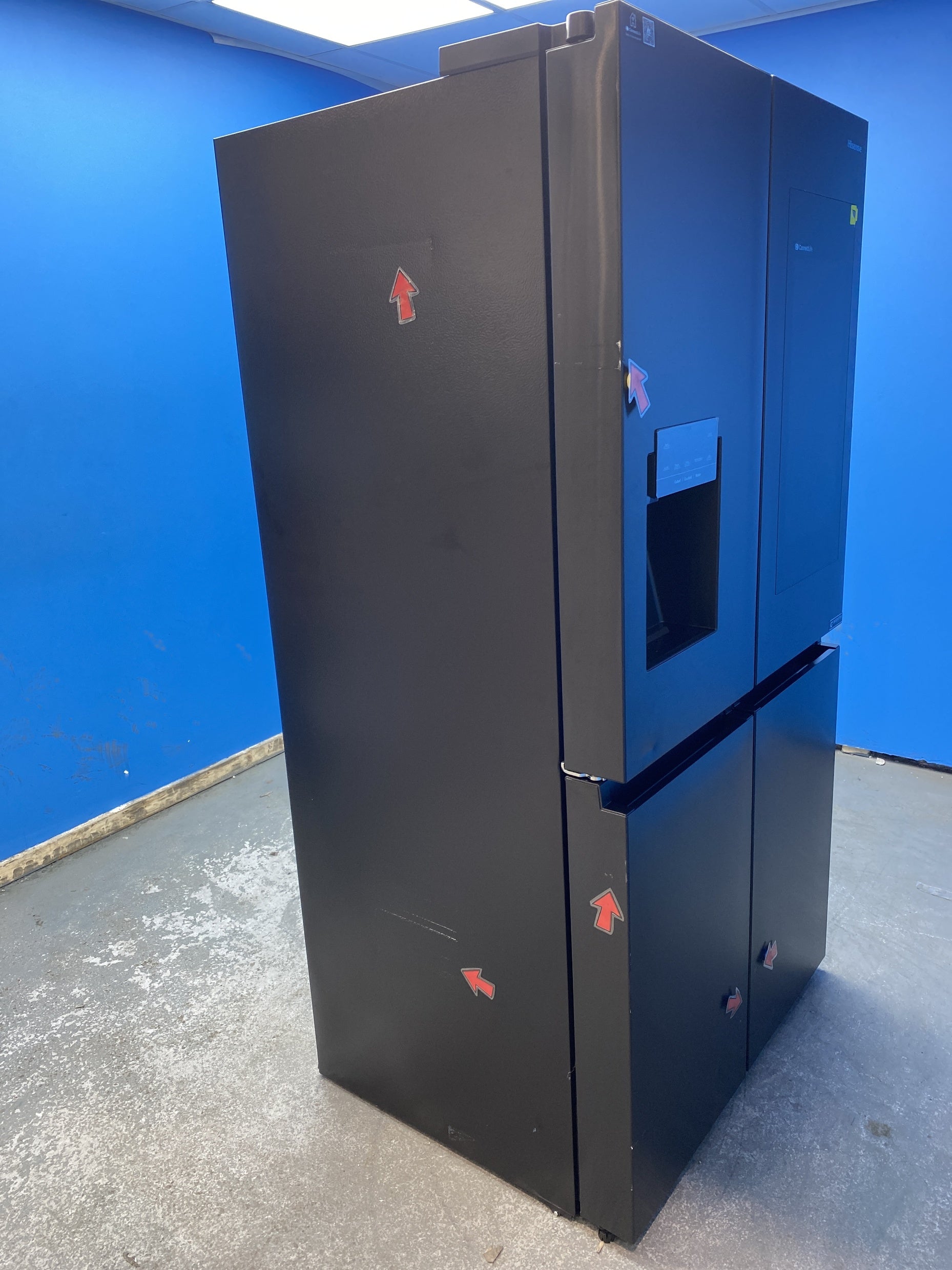 #GRC-143-639 - Hisense PureFlat RQ760N4IFE American Style Fridge Freezer
