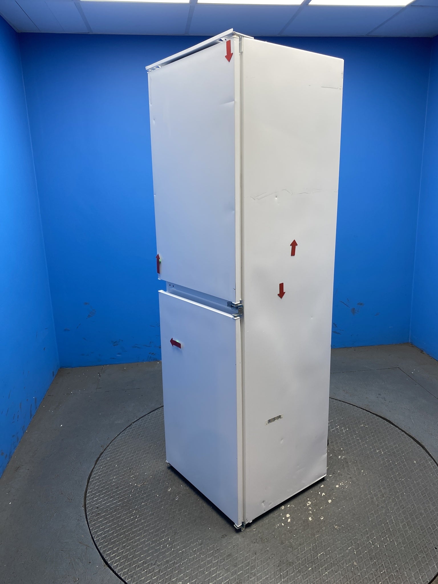 AEG SCE818F6NS 6000 Series Integrated 50/50 Fridge Freezer