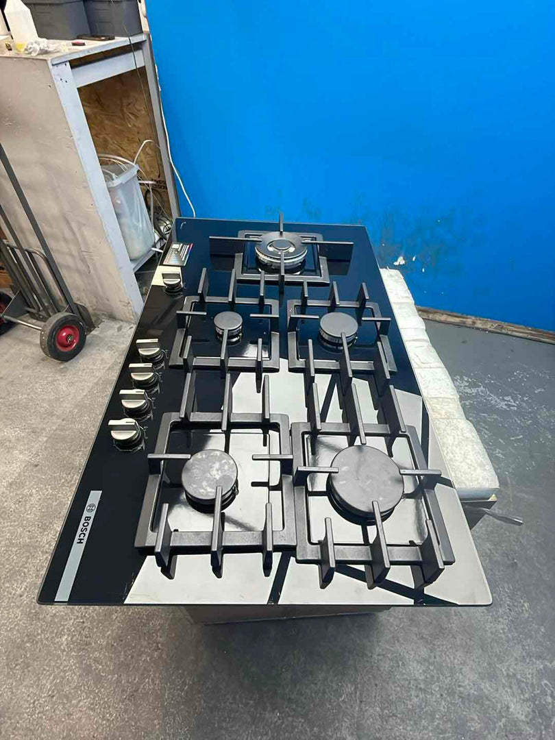 #GRC-159-656 - Bosch Series 6 PPM9A6I40 90cm 5 Burner Gas on Glass Hob