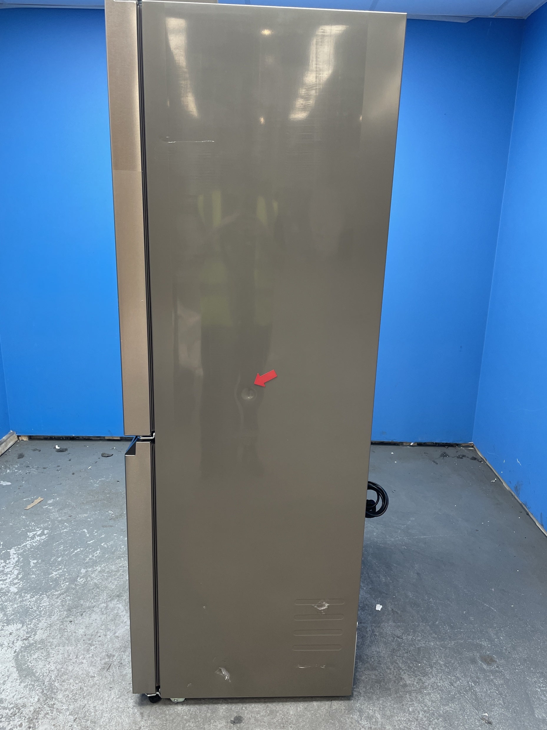 #GRC-157-887 - Haier HCR7818DNMM Cube 83 Total No Frost American Fridge Freezer