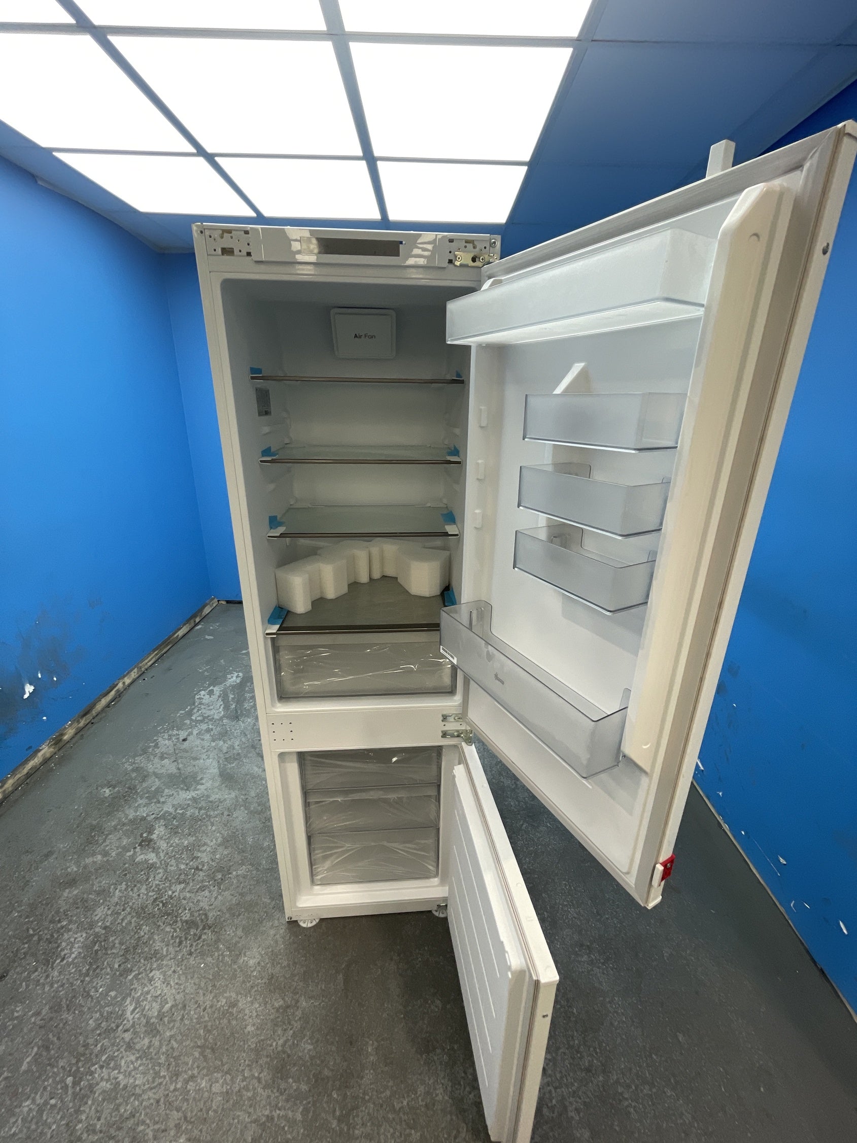 #GRC-162-713 - Hoover HONBQL3518EVK Integrated 268 Litre Low Frost Fridge Freezer