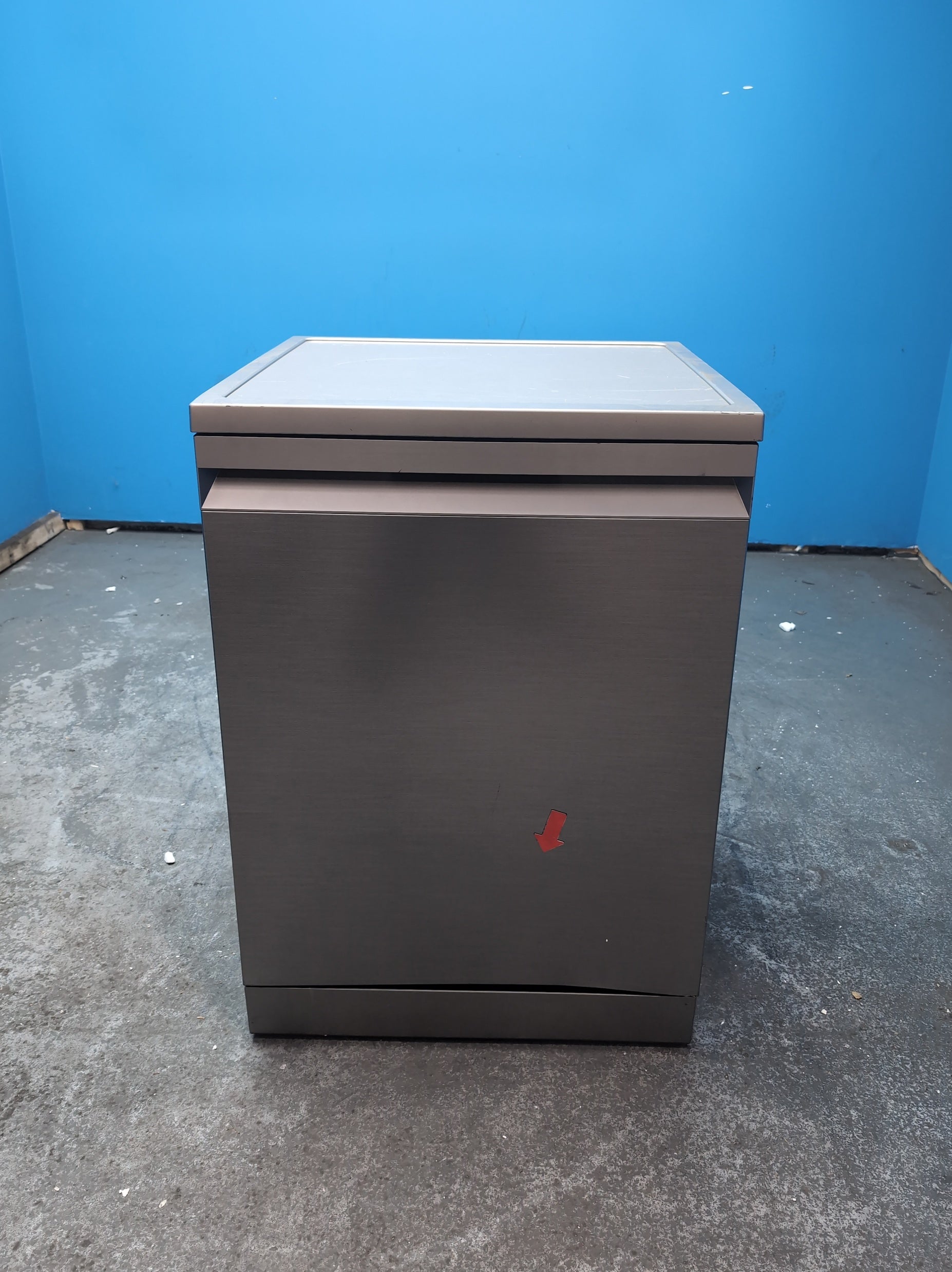 #GRC-163-601 - Samsung 13 Place Setting Freestanding Dishwasher – WaterJet Clean, WiFi Connected, Silver