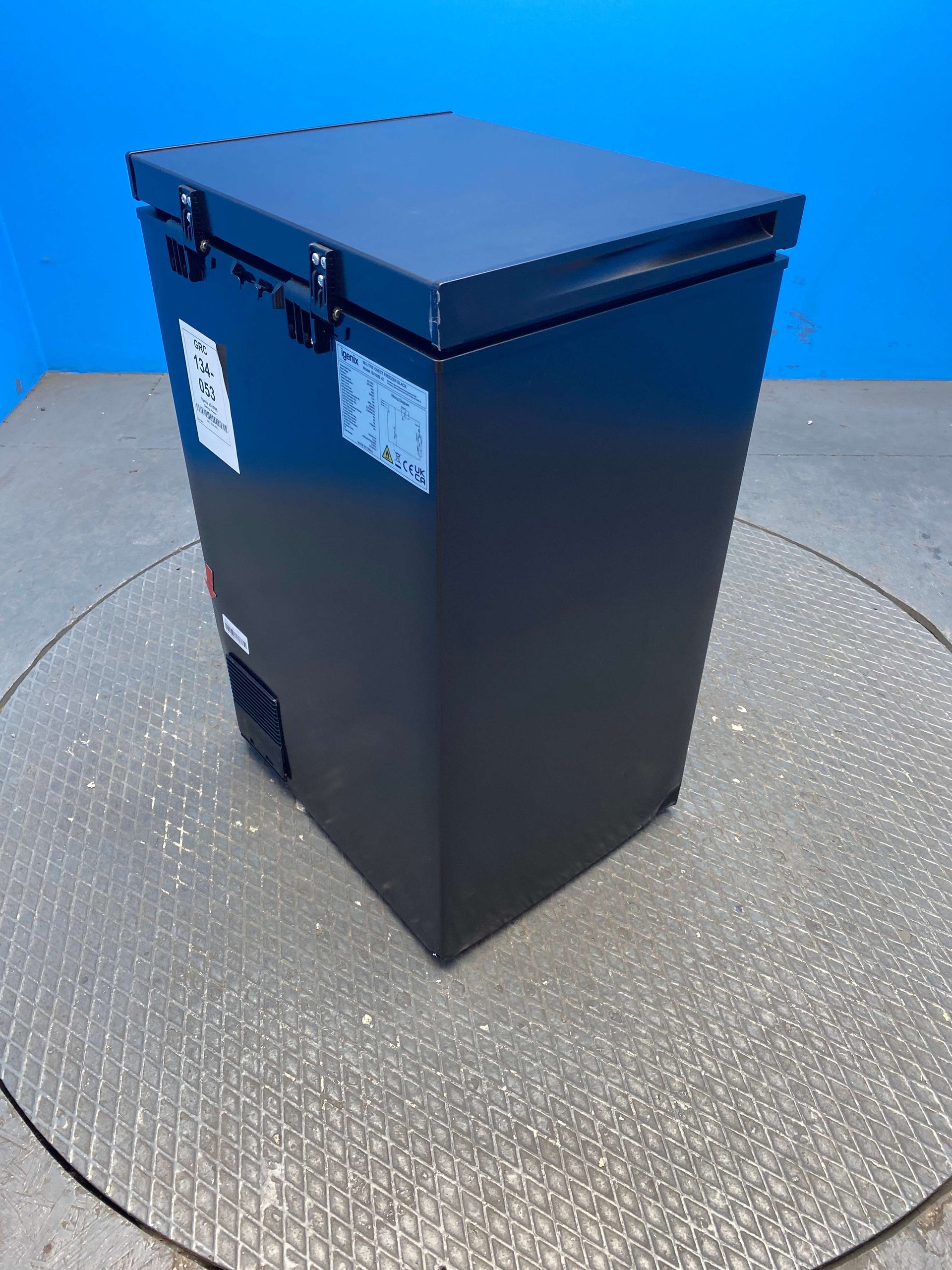 Igenix IG100B 99 Litre Freestanding Chest Freezer