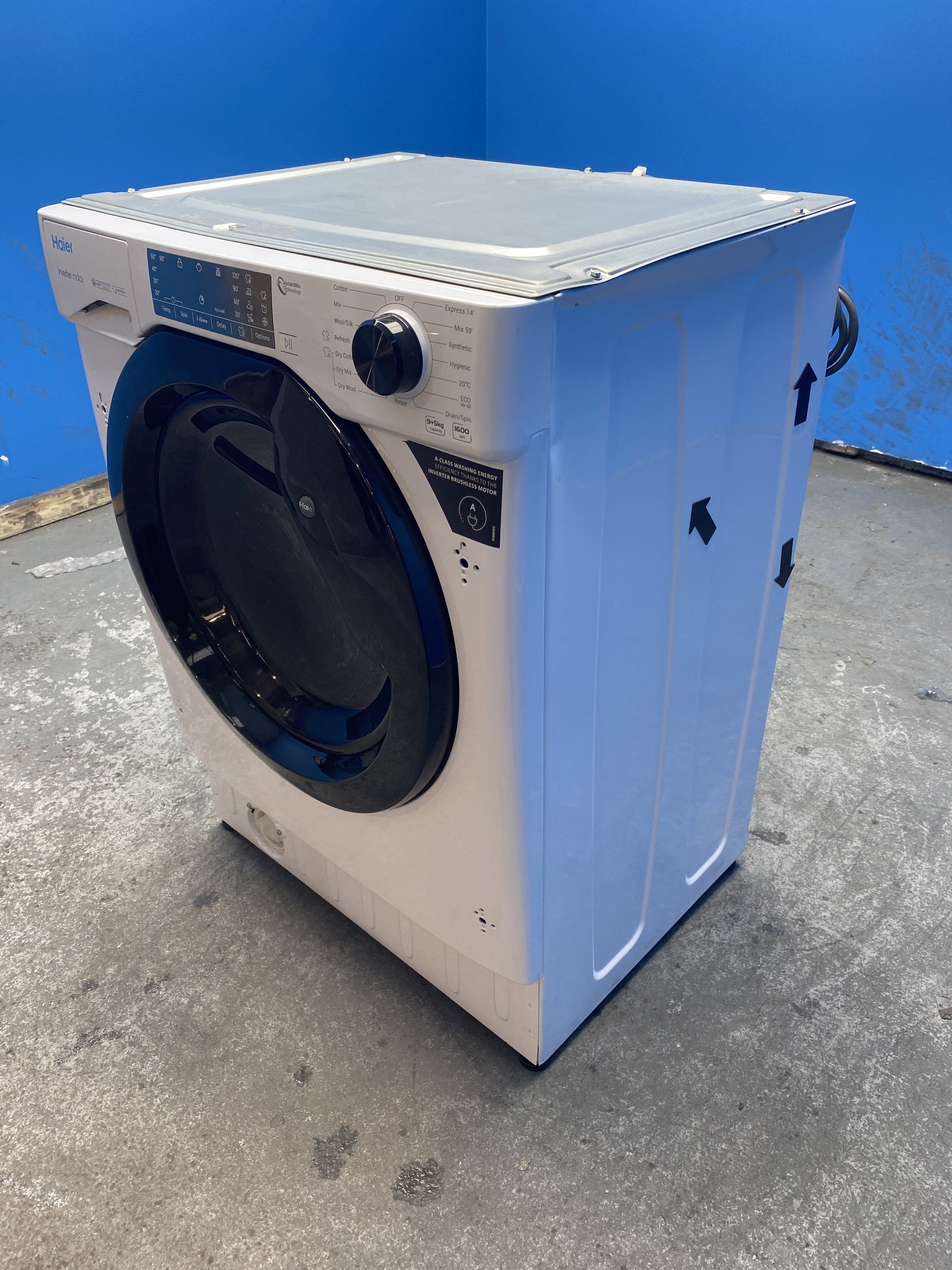 #GRC-152-665 - Haier HWDQ90B416FWB Built-in Series 4 9kg / 5kg 1600 Spin Washer Dryer