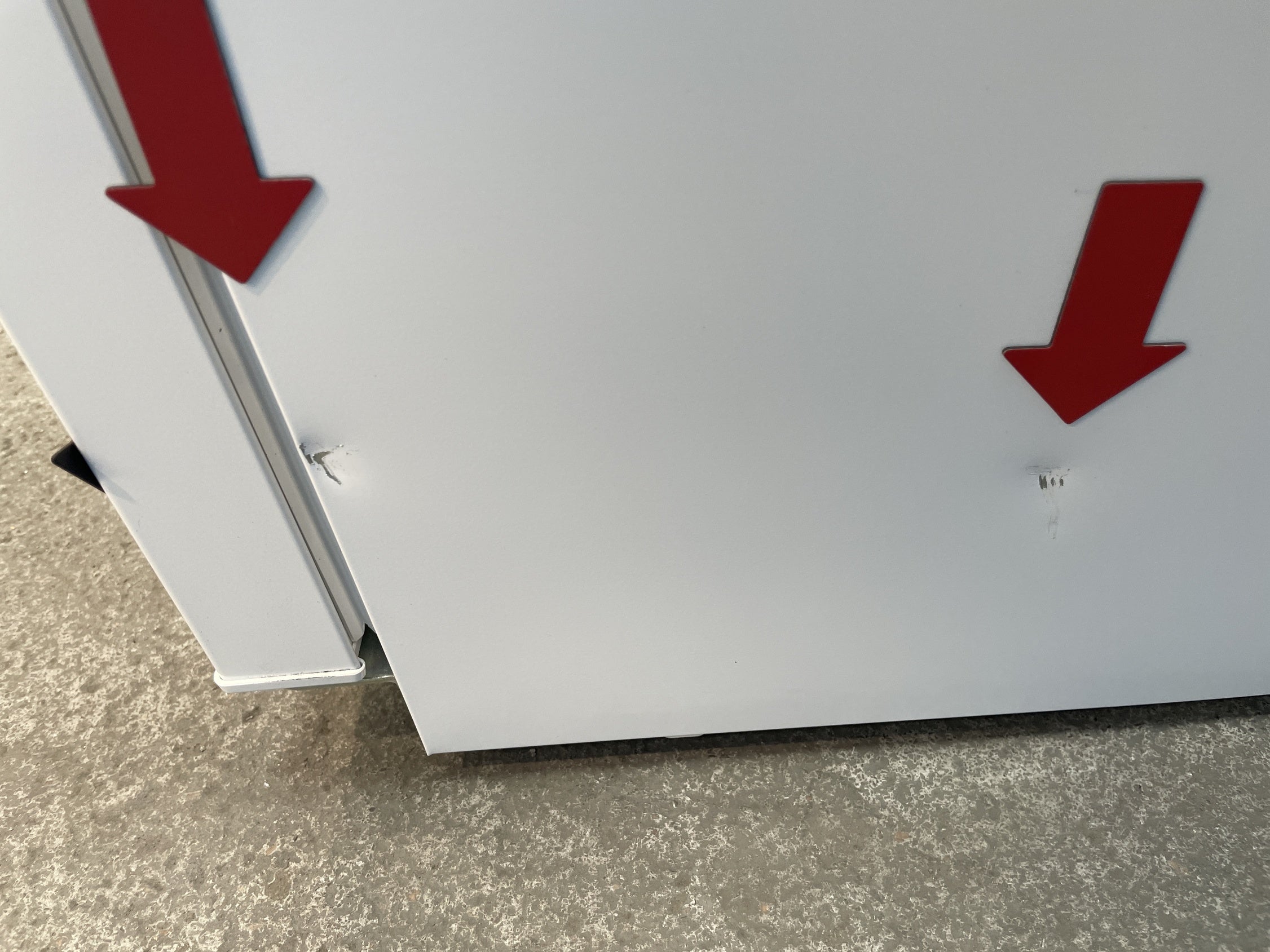 #GRC-158-103 - Miele K 4003 D 141 Litre Undercounter Larder Fridge