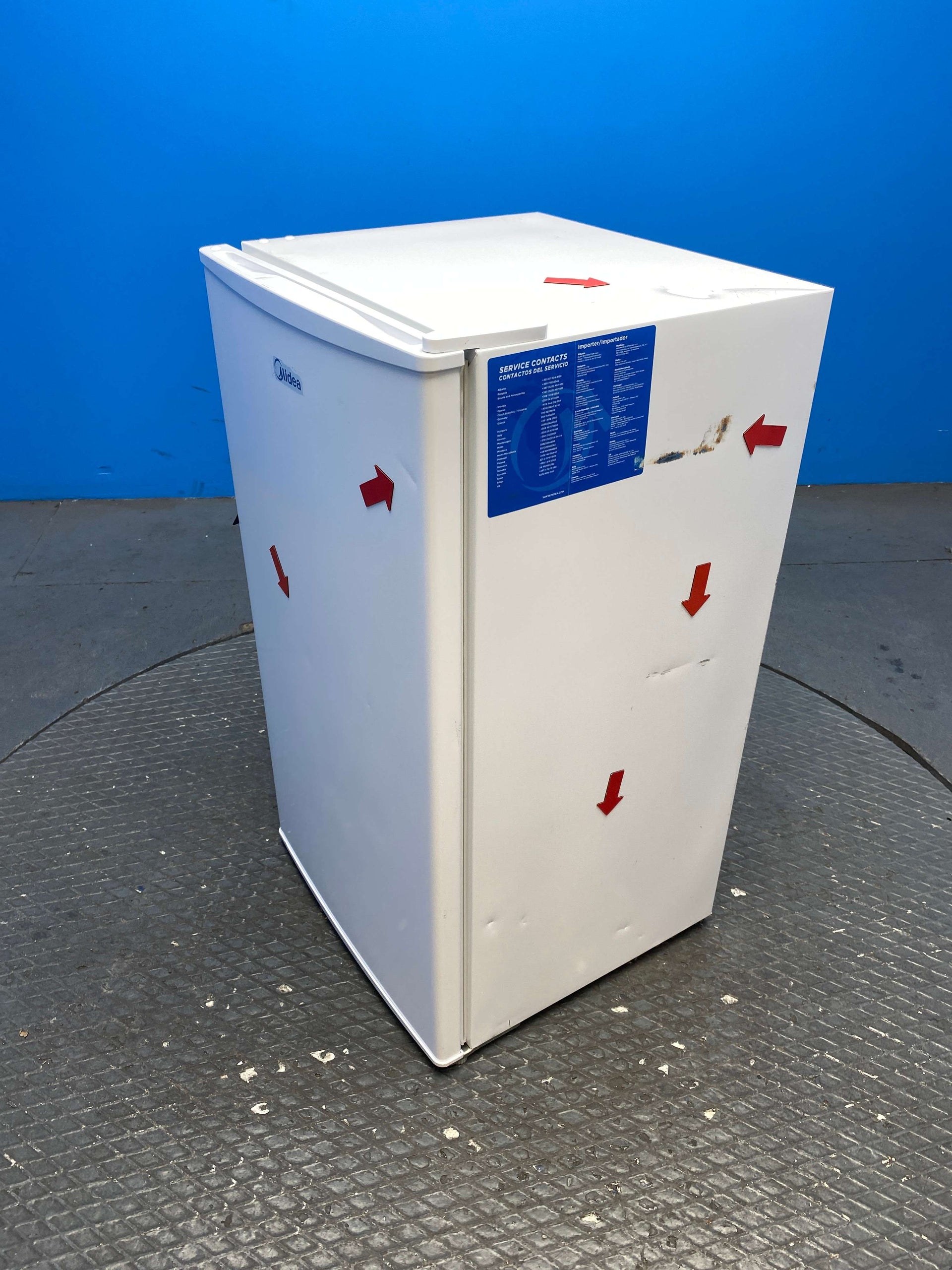 Midea MDRD146FGE01 93 Litre Undercounter Fridge