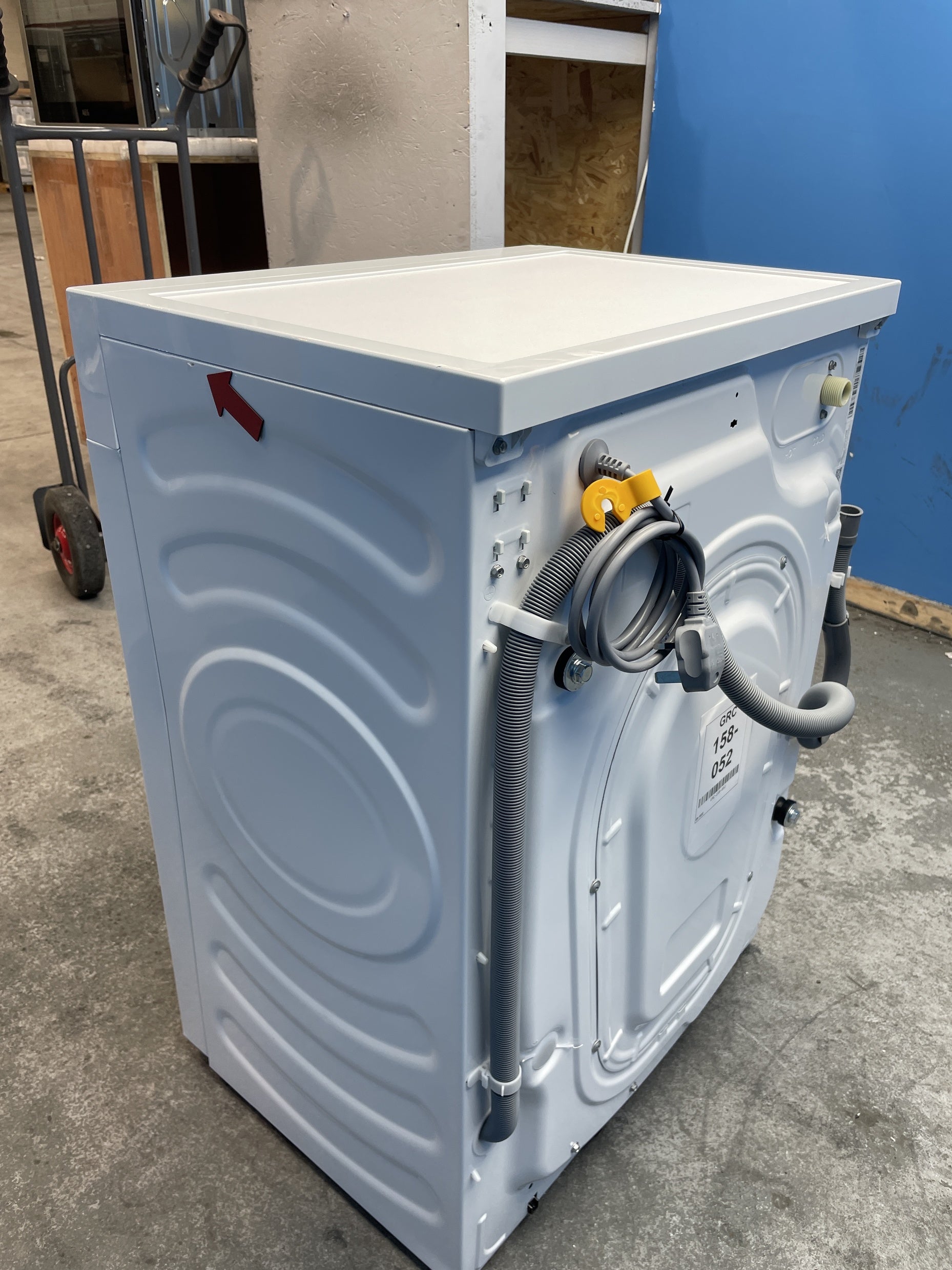 #GRC-158-052 - Hisense WF5I9043BWFS 9kg 140rpm KitchenFit Washing Machine