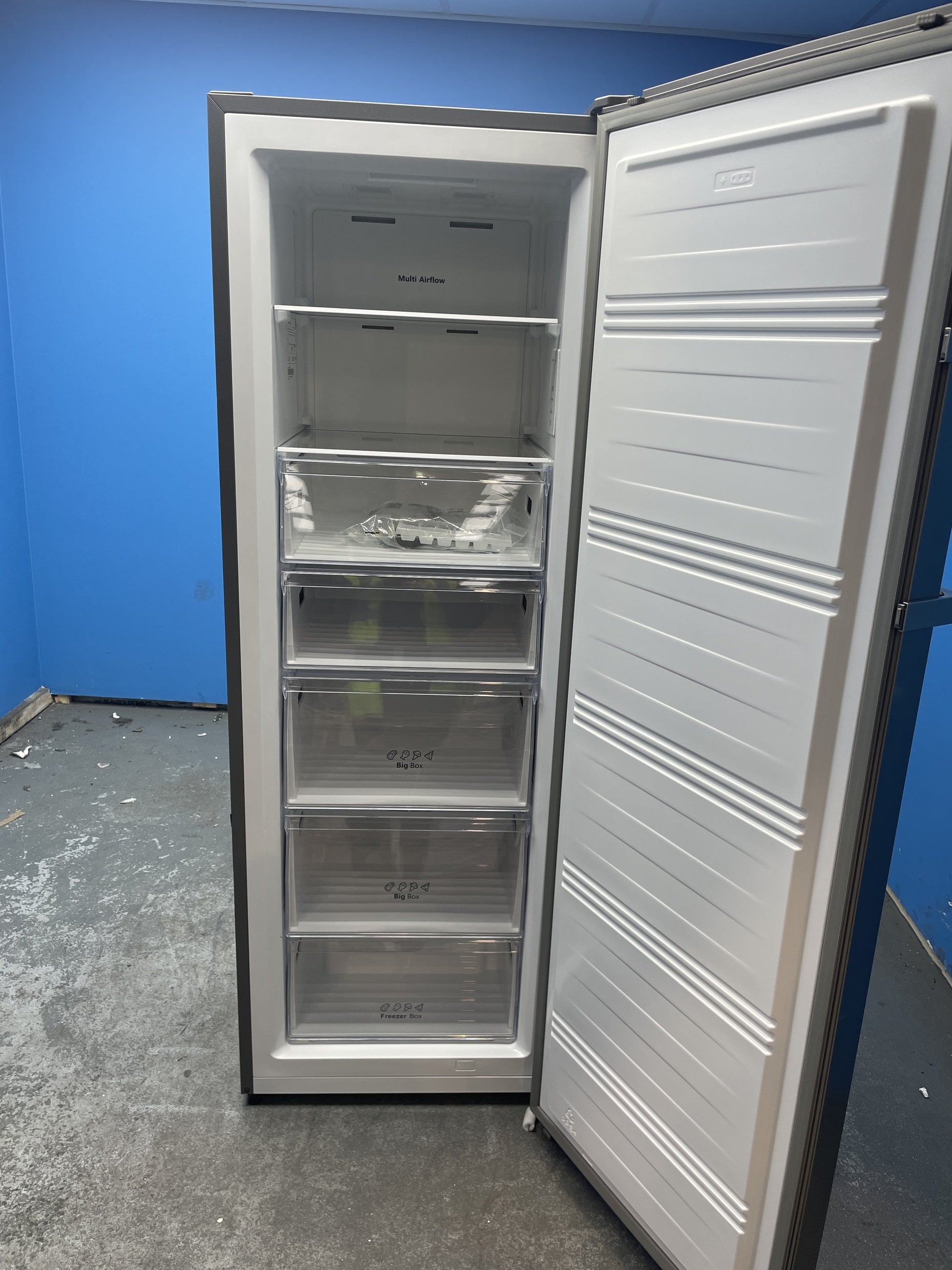 #GRC-158-123 - Hisense FV298N4ACE 240 Litre No Frost Tall Freezer