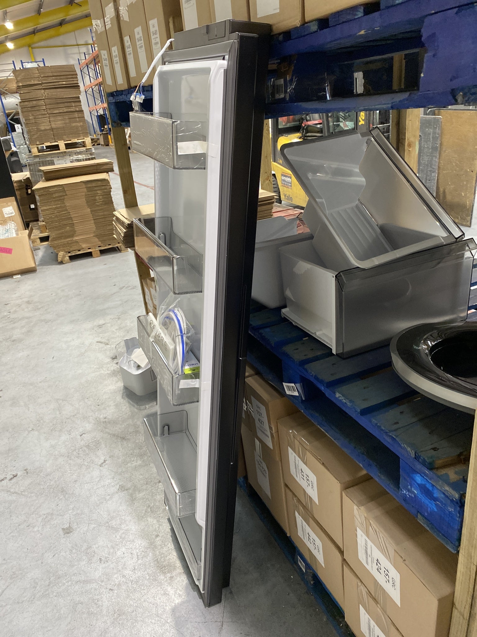 #GRC-158-324 - Samsung RS90F66BEFEU Fridge Freezer Door