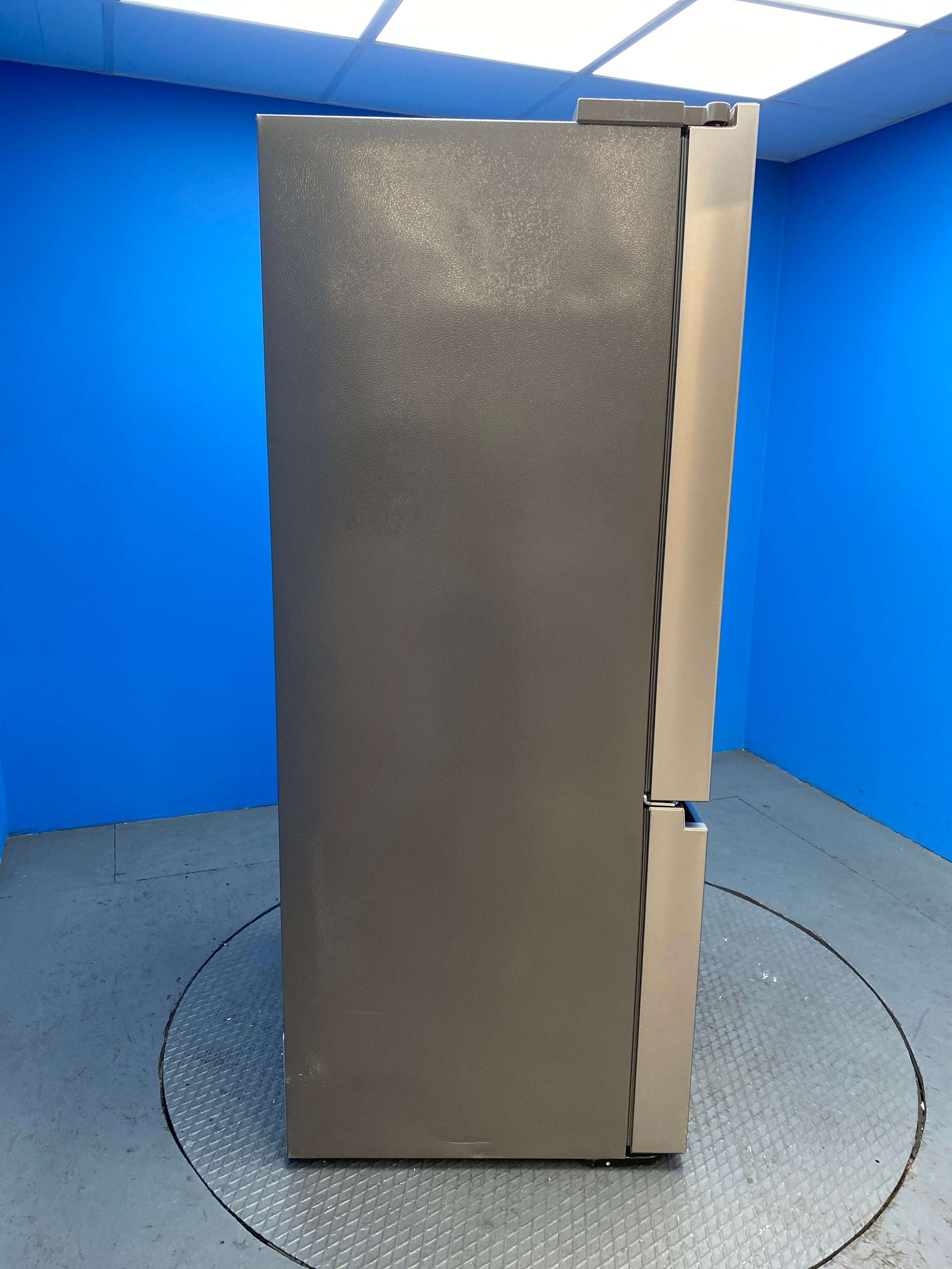Hisense RF815N4SESE French Door 364 Litre Fridge Freezer