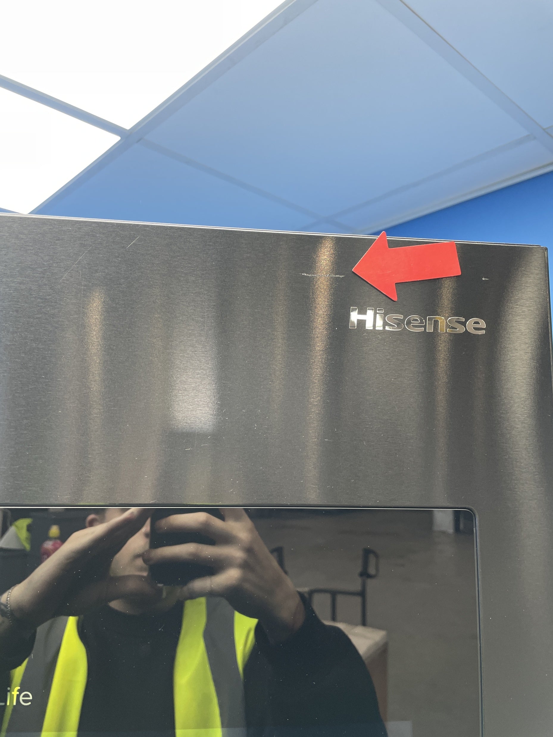 #GRC-157-793 - Hisense PureFlat RQ760N4IFE American Style Fridge Freezer