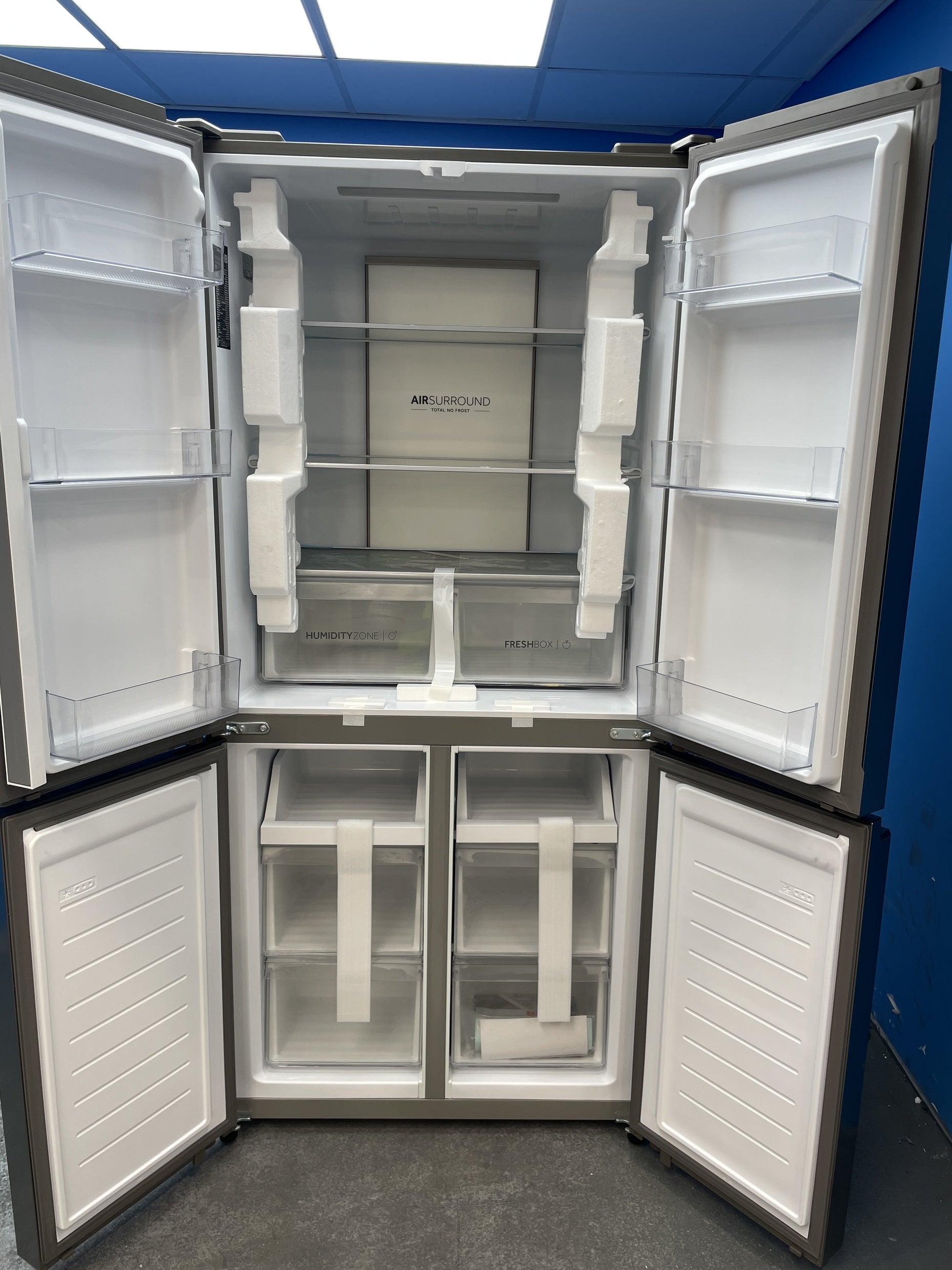 #GRC-157-887 - Haier HCR7818DNMM Cube 83 Total No Frost American Fridge Freezer