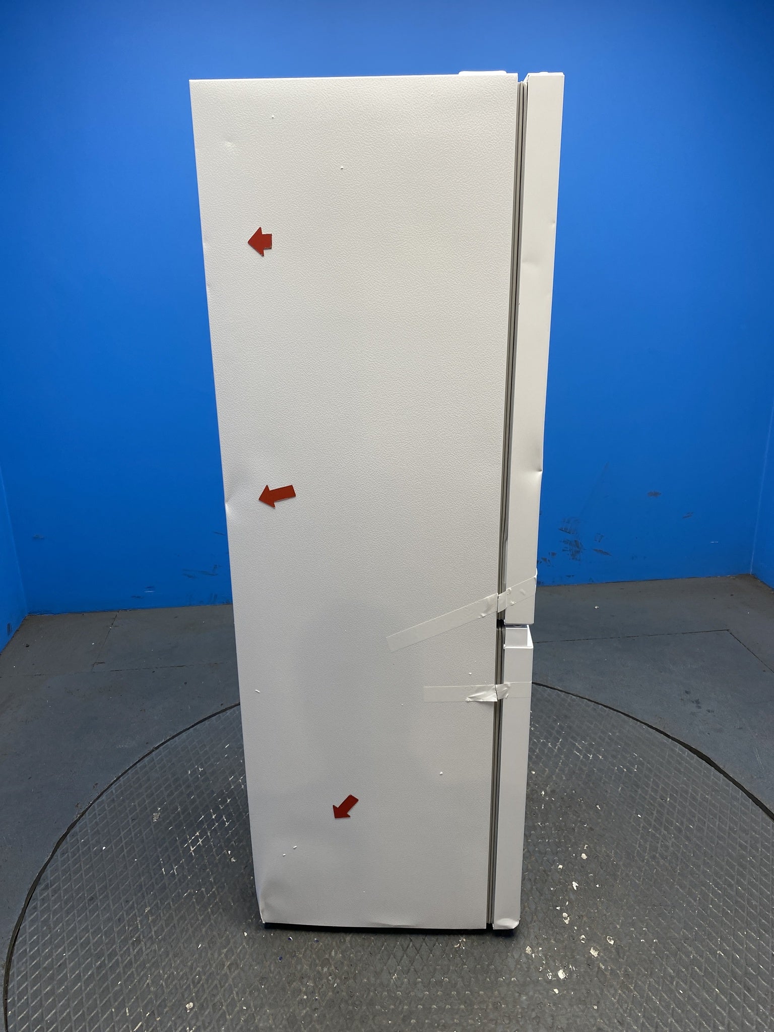 COMFEE' RCB169BL2UK(E) 174L Low-Frost Combi Fridge Freezer