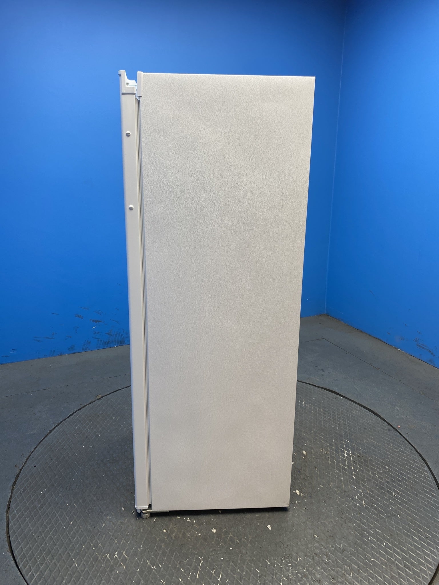 Statesman TL235LWE 235L Tall Larder Fridge