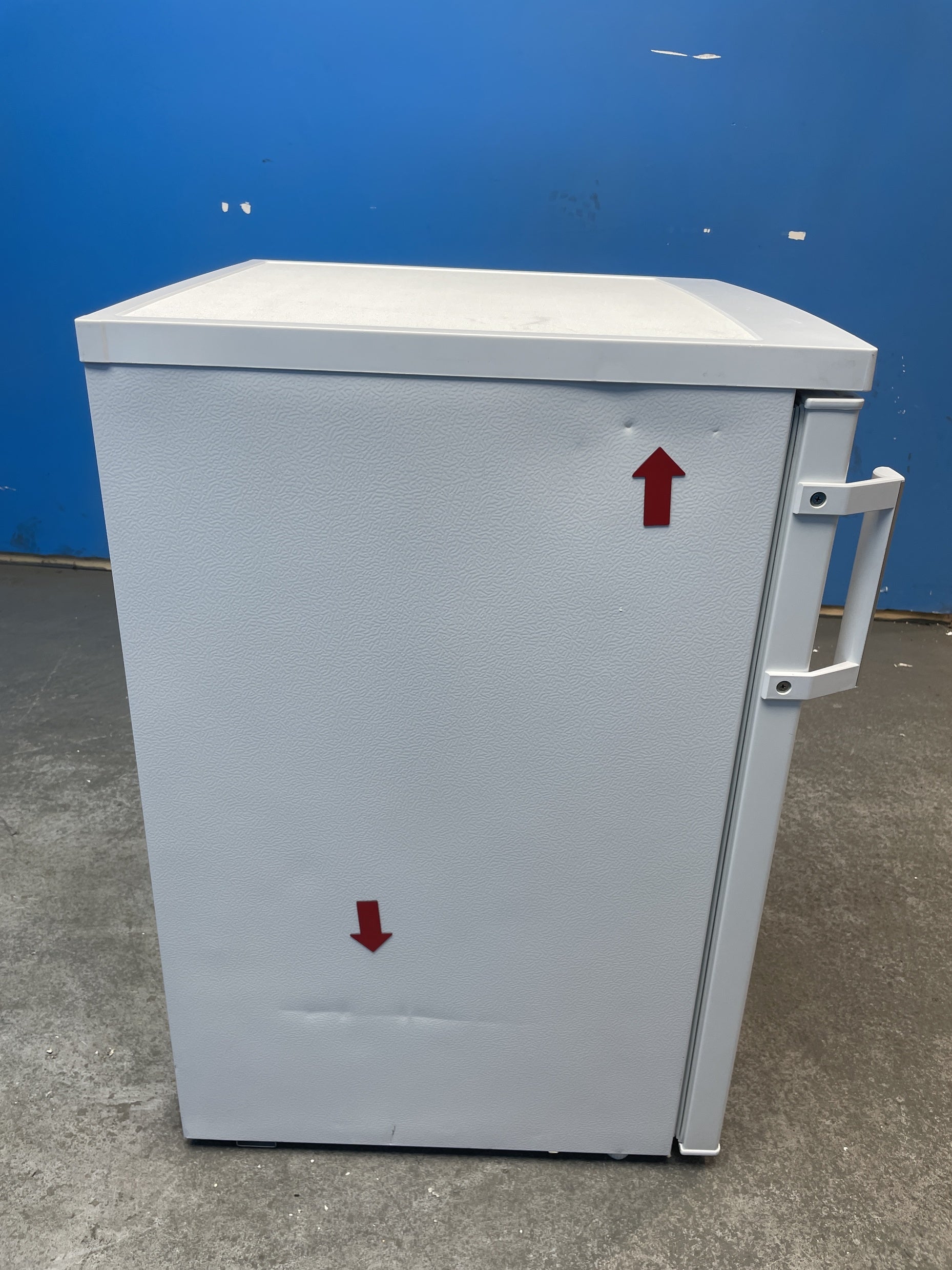#GRC-158-311 - AEG OT5OR141DW 5000 Series Under Counter Larder Fridge