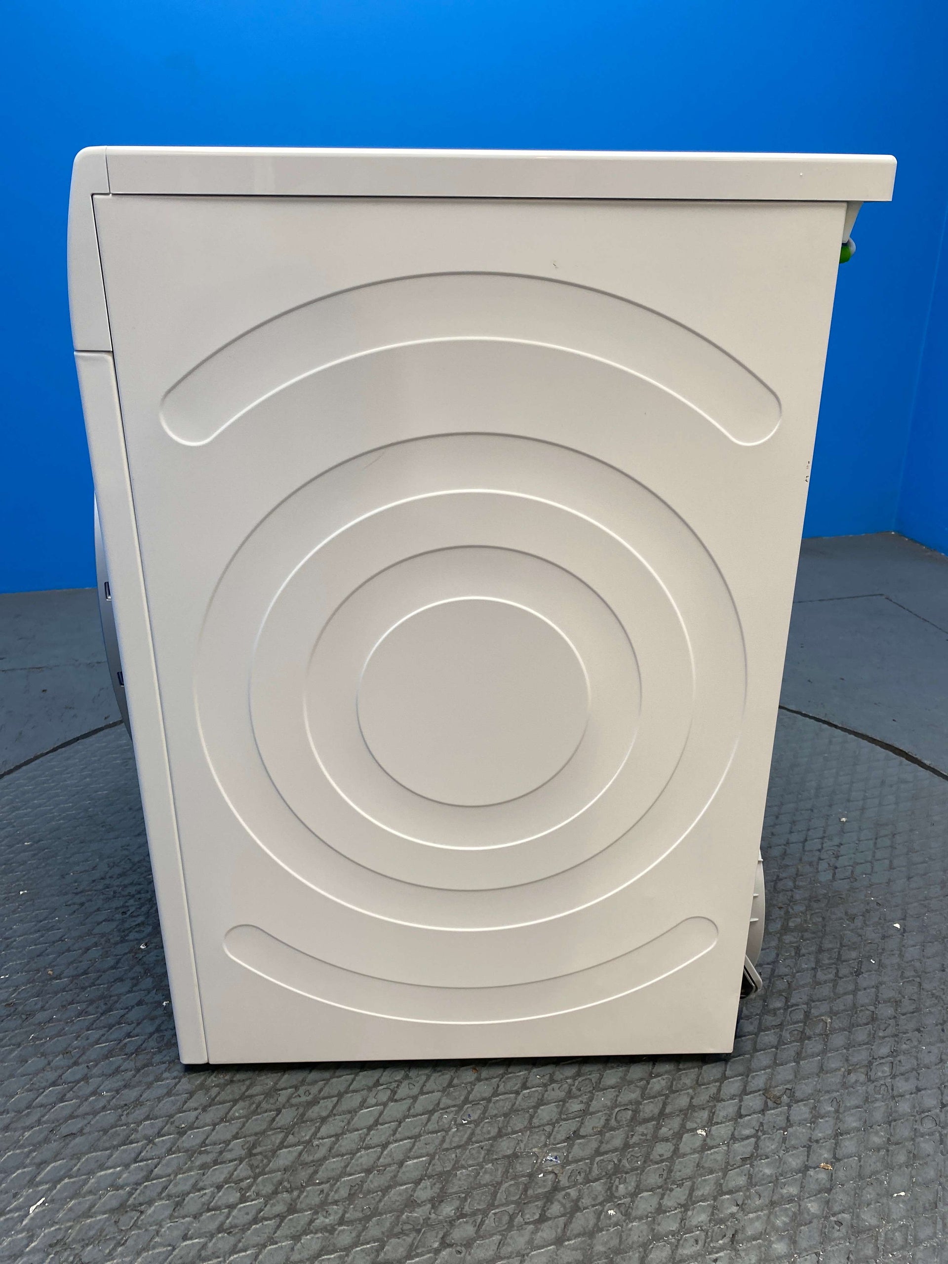 Bosch Series 4 WTH85223GB 8kg Heat Pump Tumble Dryer