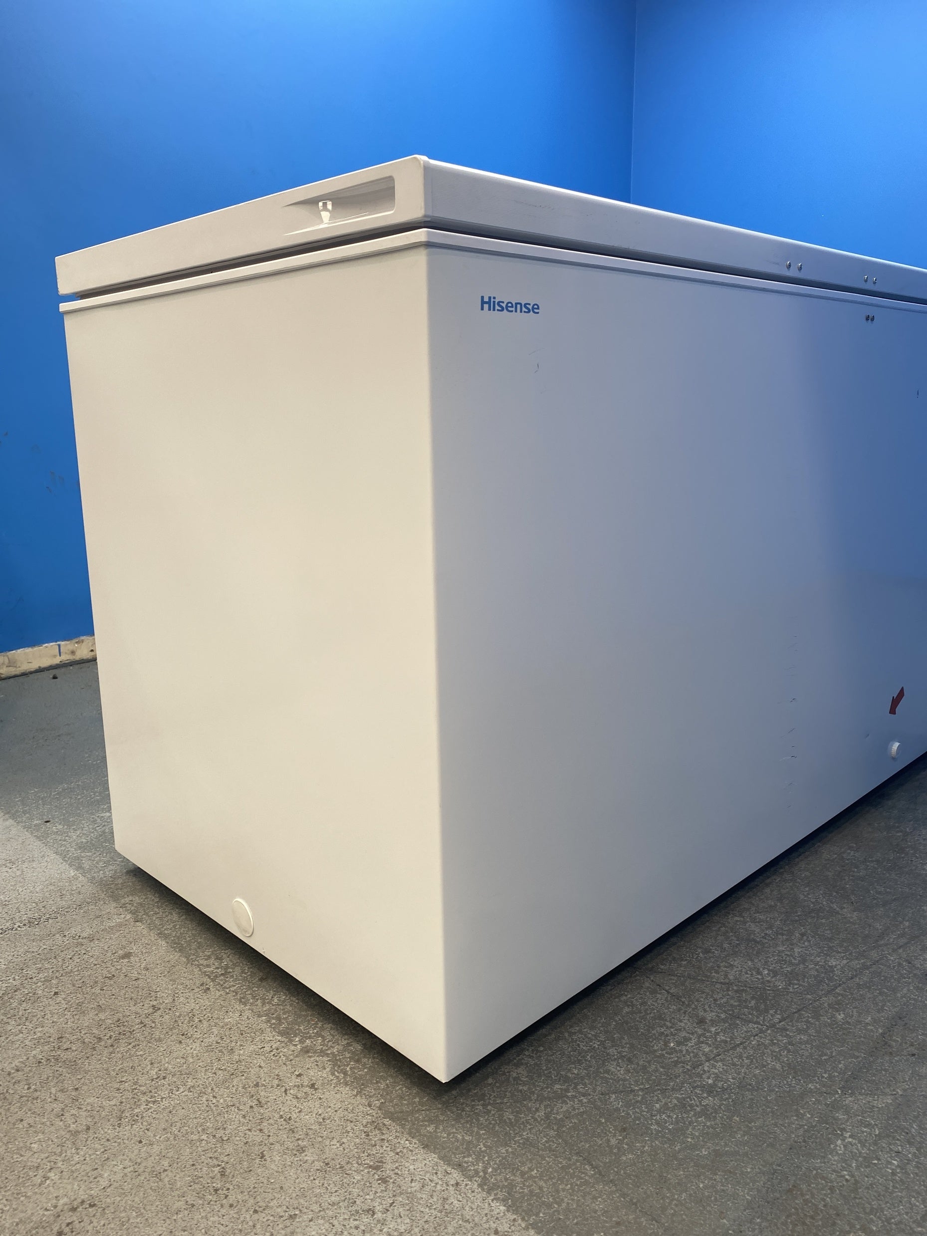 #GRC-157-623 - Hisense FC571D4AWLYE 372L Winter Guard Chest Freezer