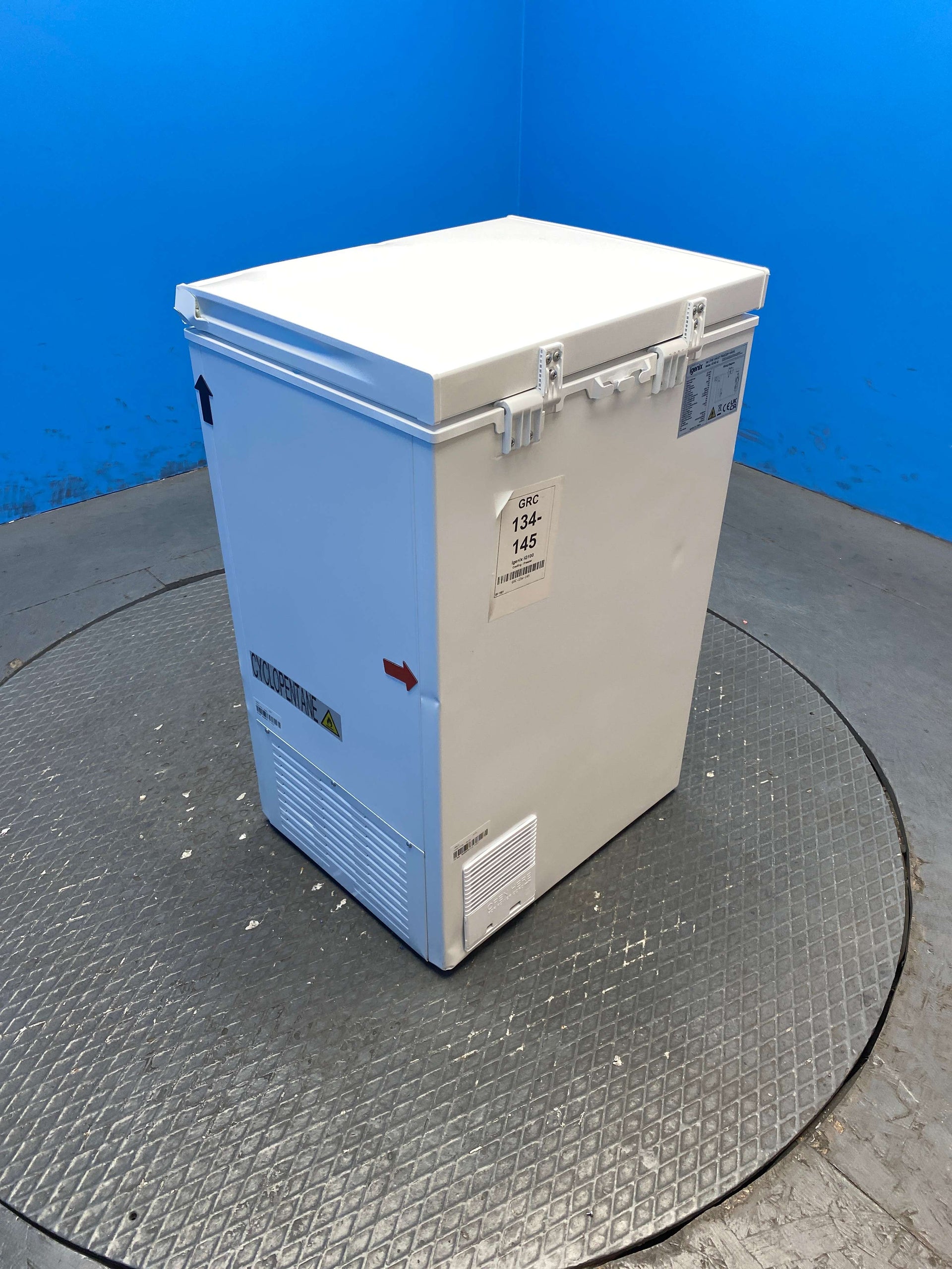 Igenix IG100 99 Litre Freestanding Chest Freezer