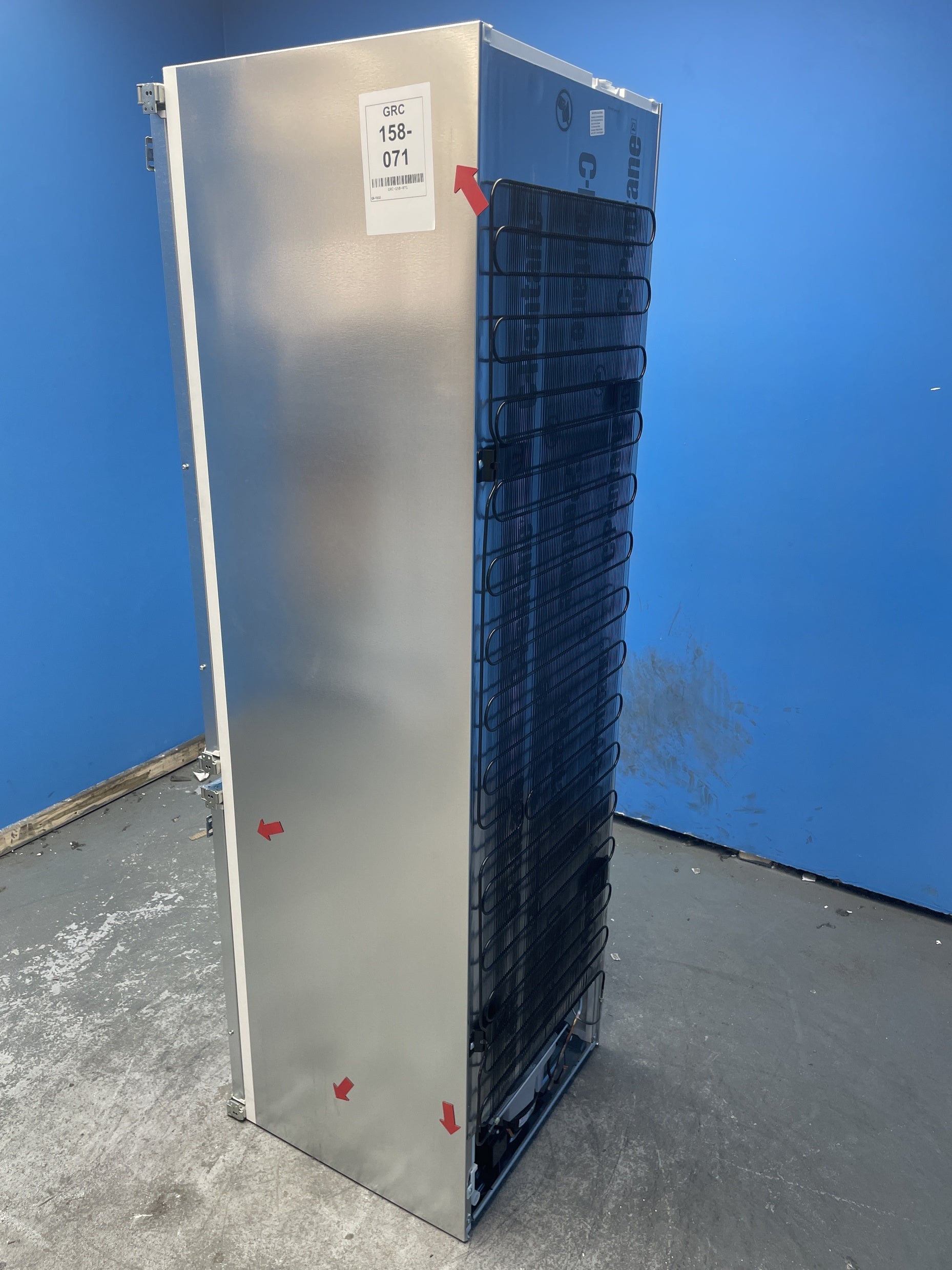 #GRC-158-071 - Bosch KIN86VFE0G Series 4 Integrated Frost Free Fridge Freezer