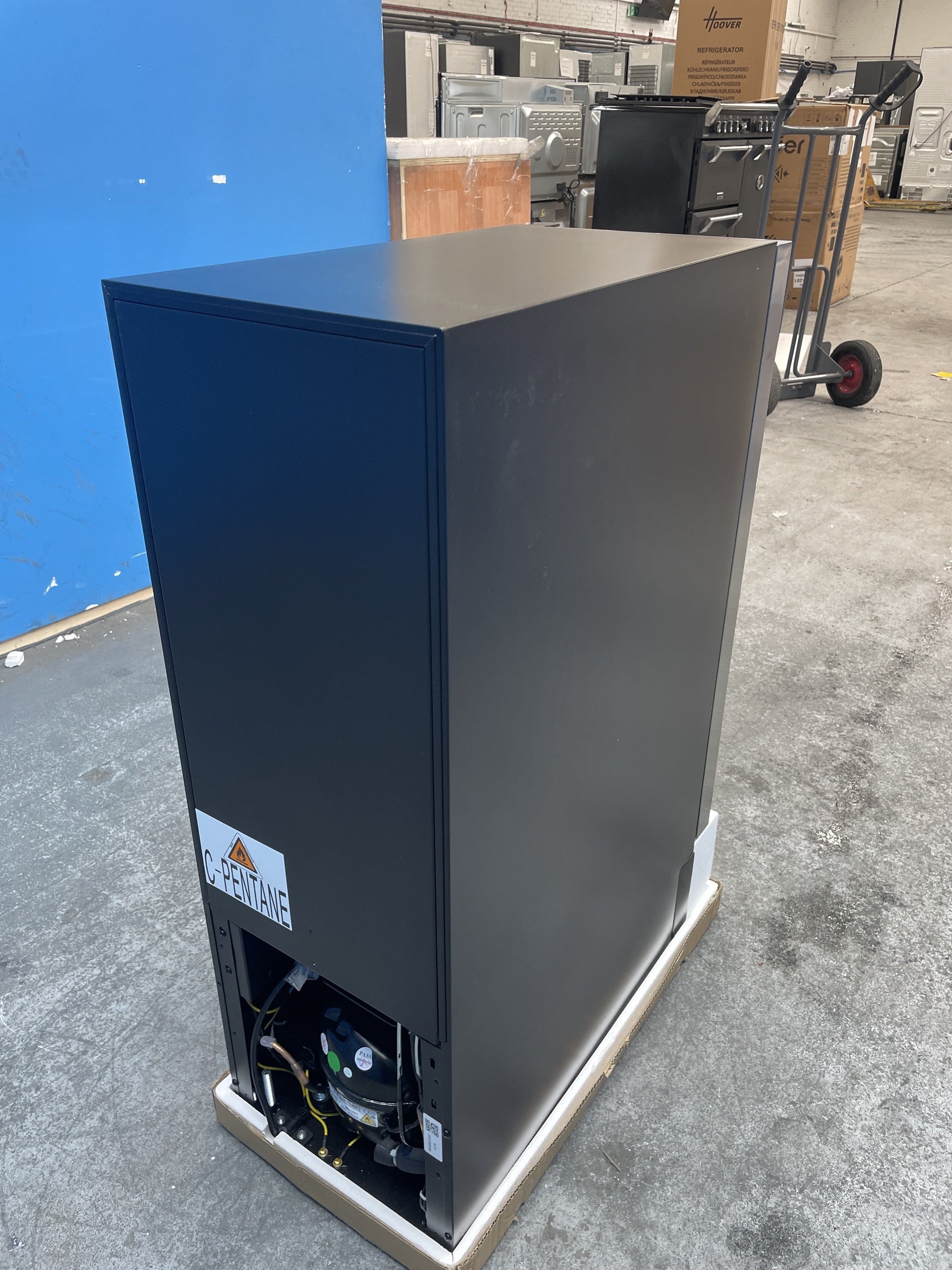 #GRC-159-259 - Hoover HWCB30UK/N 20 Bottles Wine Cooler