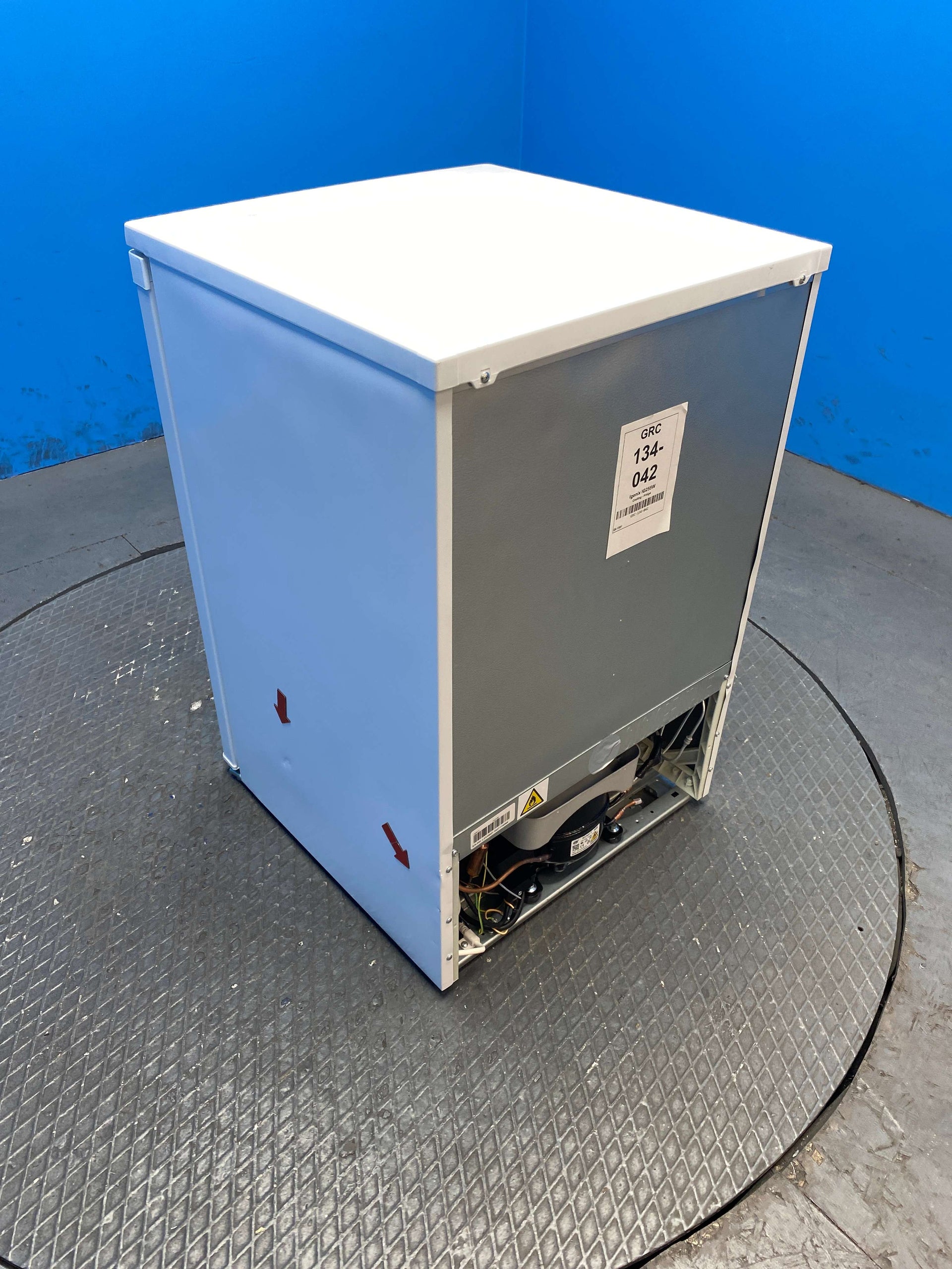 Igenix IG255W 136 Litre Under Counter Fridge