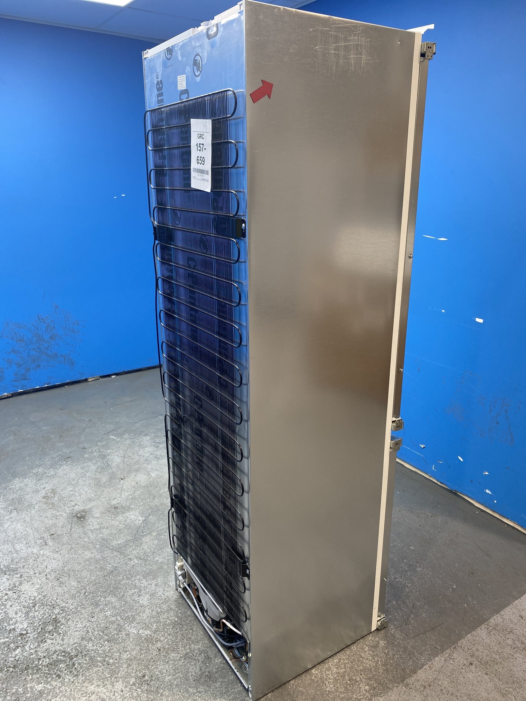 #GRC-157-659 - Bosch KIN86VFE0G Series 4 Integrated Frost Free Fridge Freezer