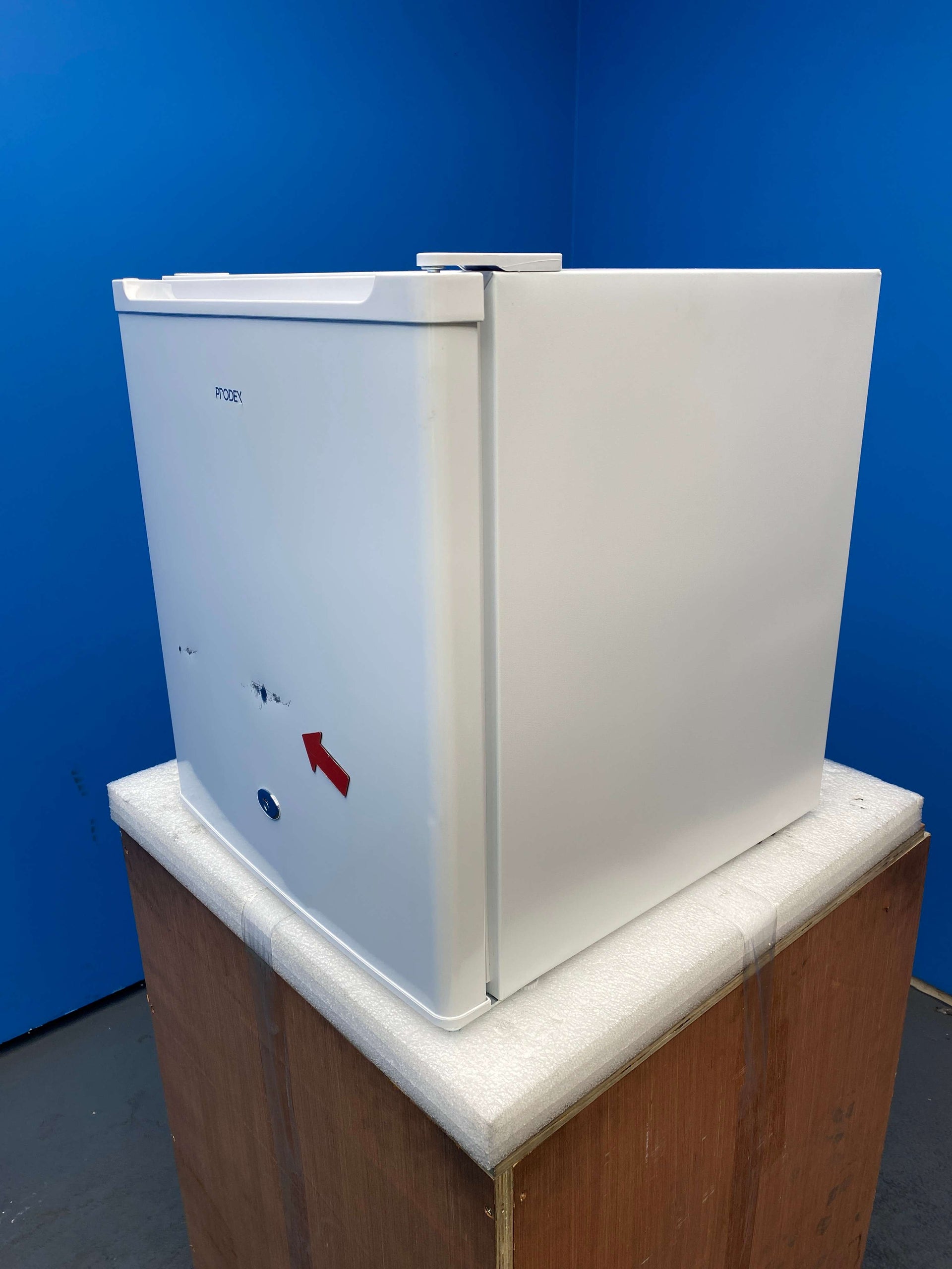 Prodex PX3711W 41 Litre Table Top Mini Fridge