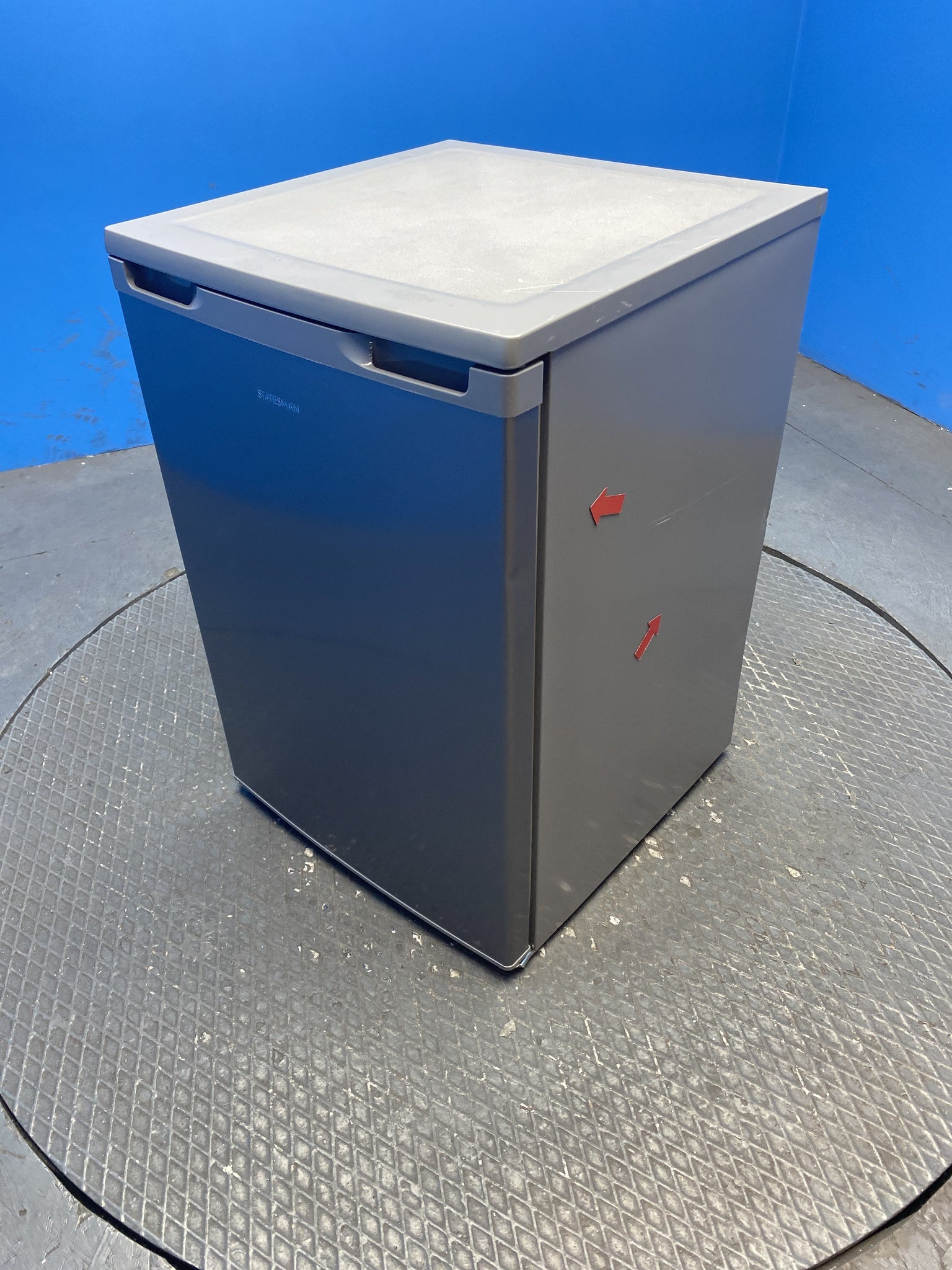 Statesman U355S 86 Litre Under Counter Freezer