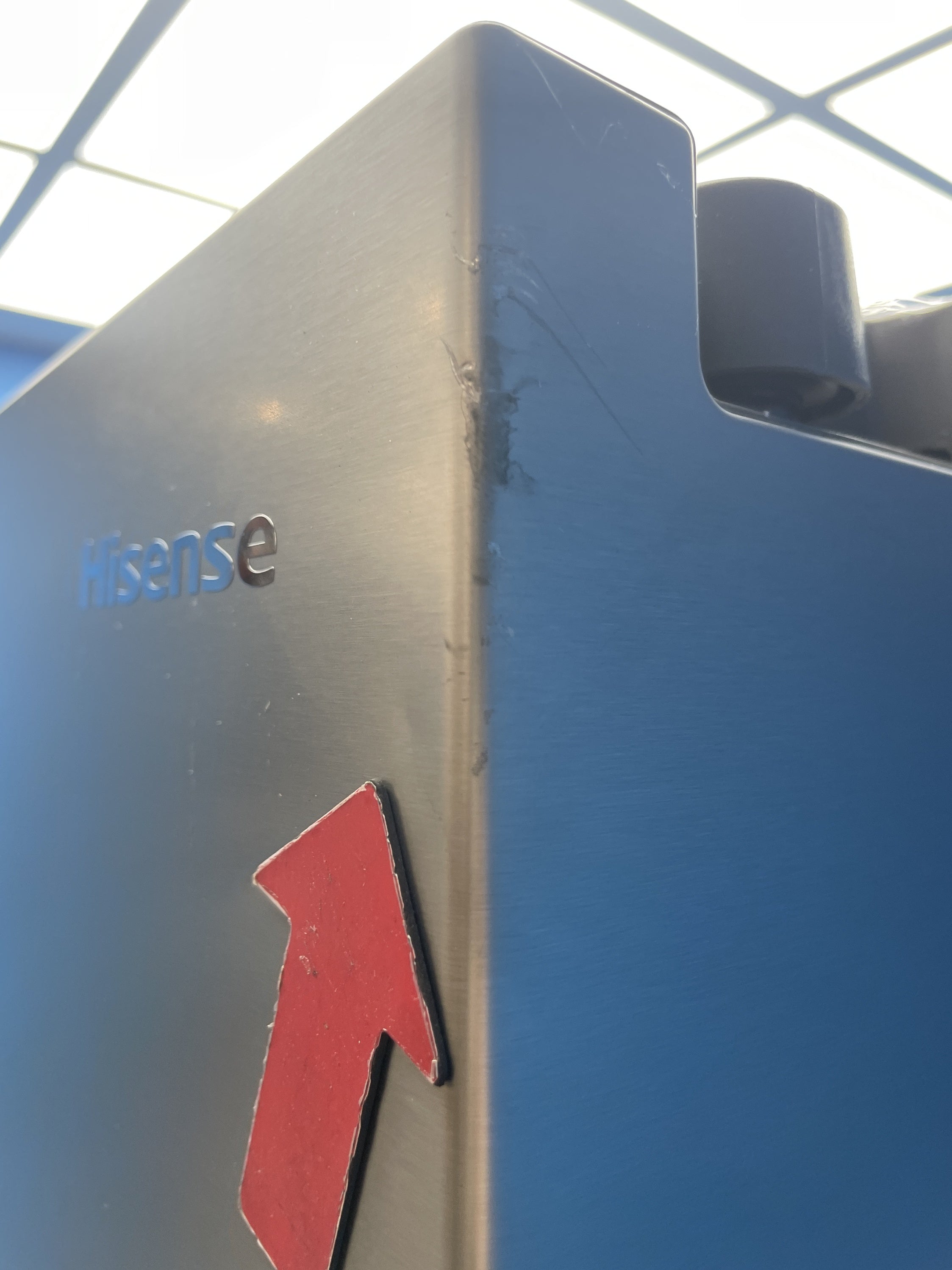 #GRC-163-249 - Hisense PureFlat RQ758N4SASE 609L American Style Fridge Freezer