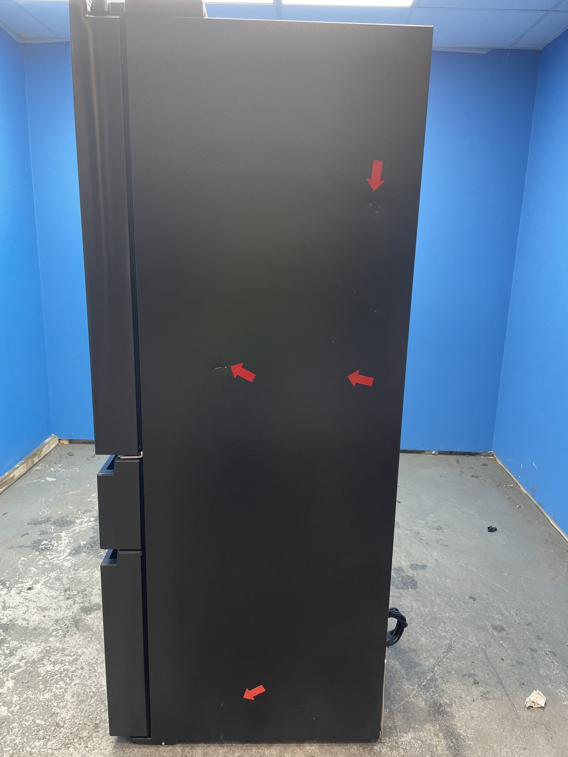 #GRC-157-200 - Hisense RF728N4SBFE PureFlat French Door Fridge Freezer