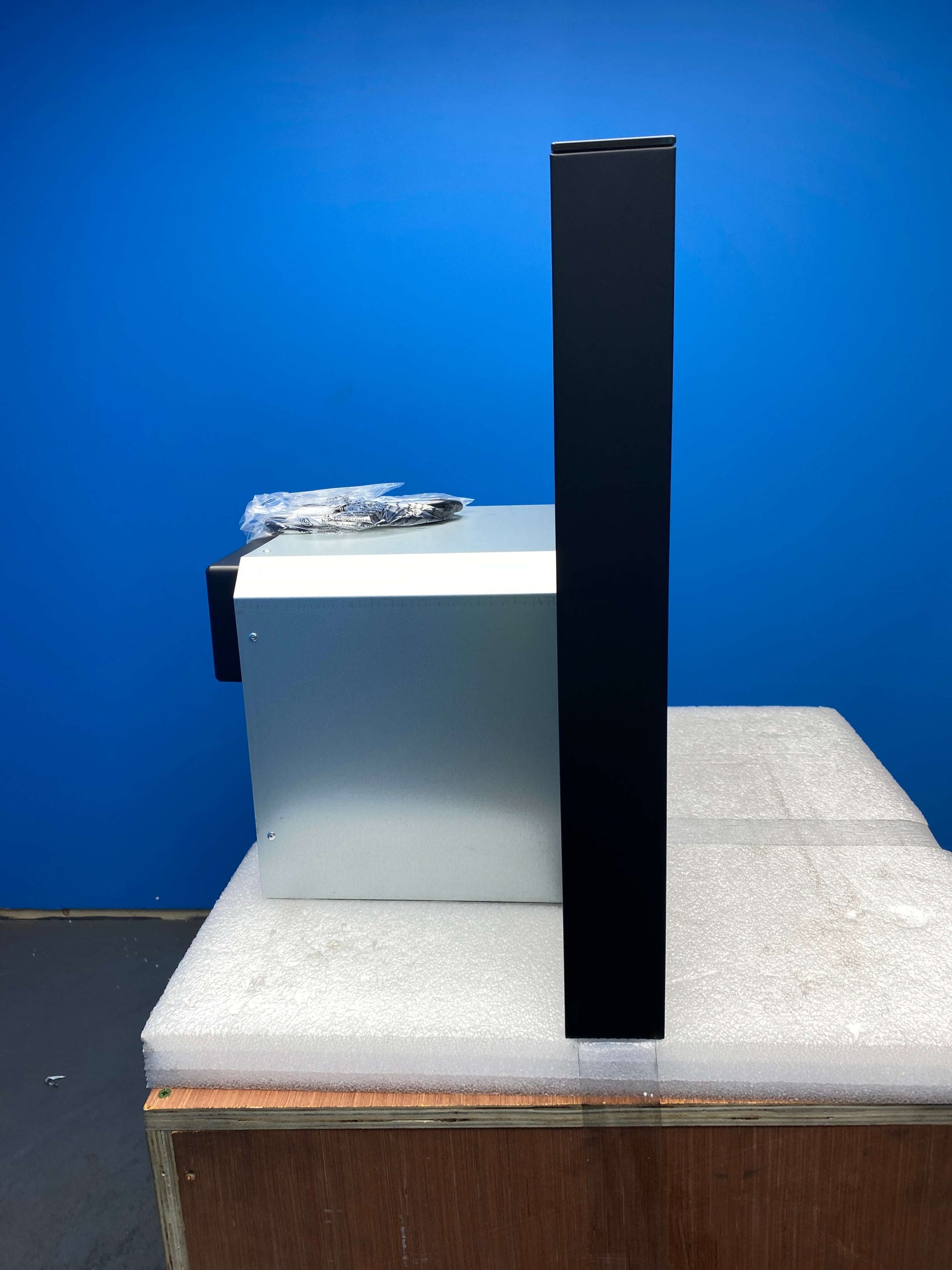 Haier HATS6DS46B I-Link 60cm Wi-Fi Chimney Cooker Hood