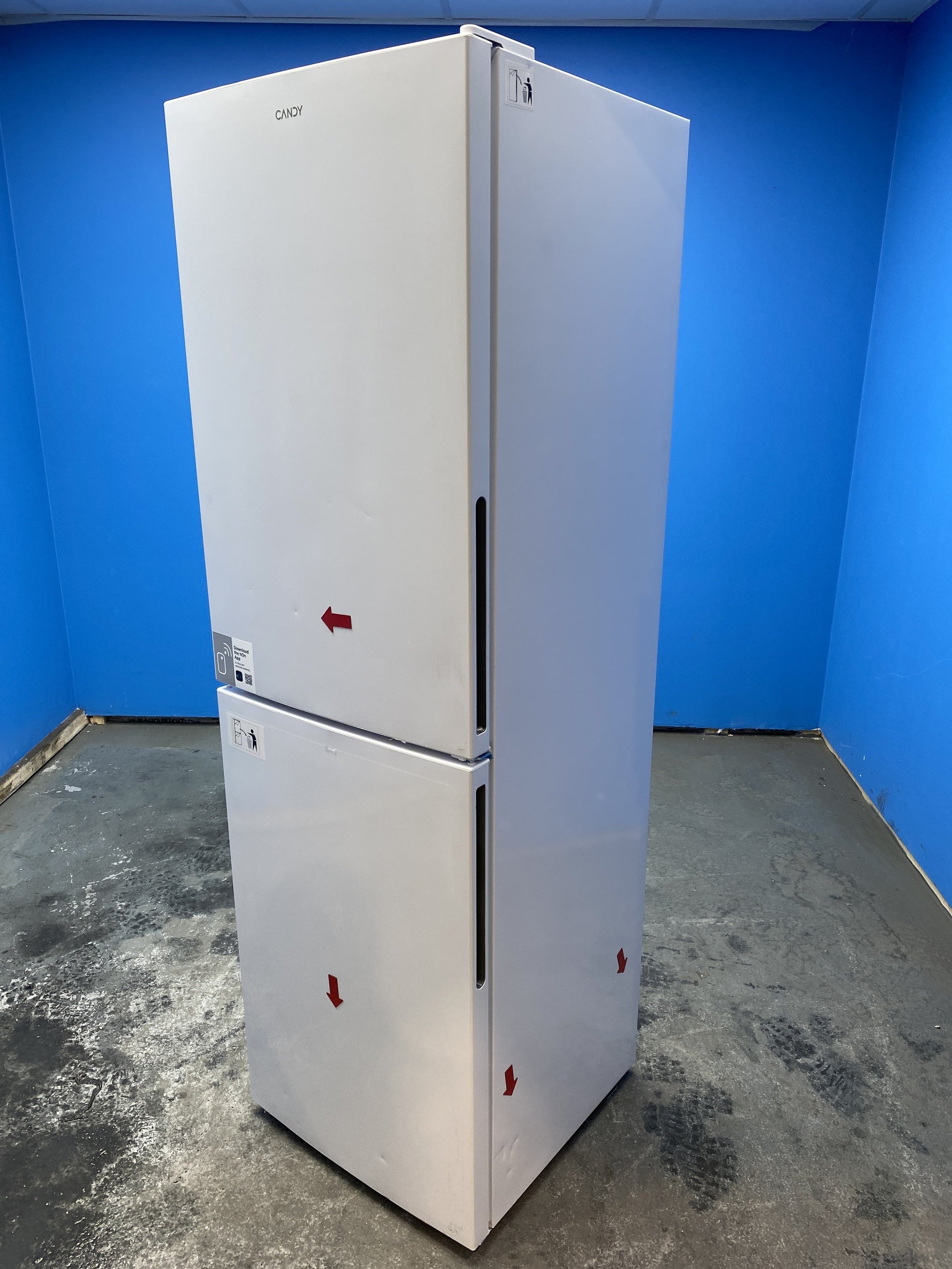 #GRC-152-061 - Candy CCT3L517EWK 252 Litre Combi Fridge Freezer