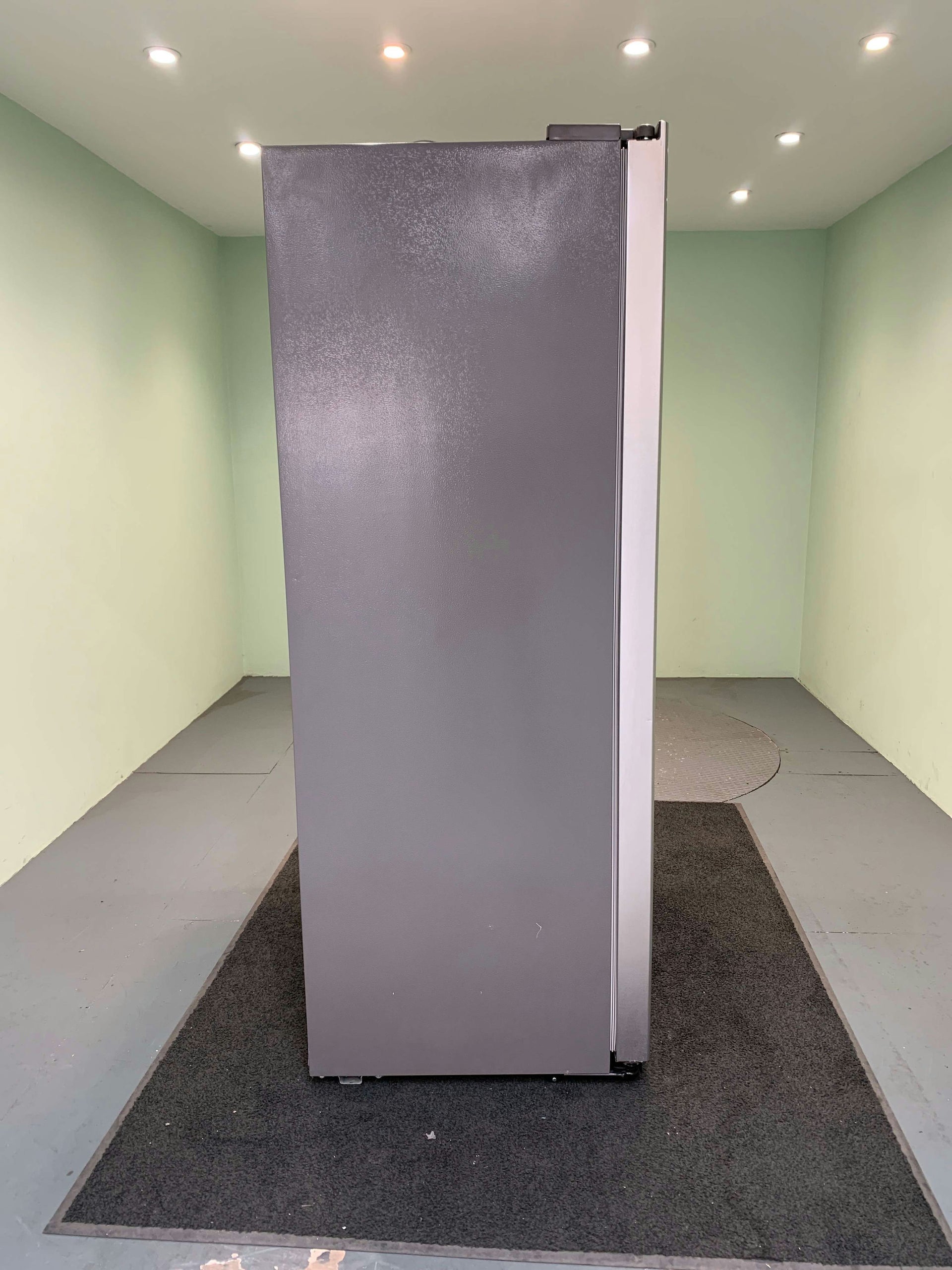 Hisense RS694N4IIF American Style 535 Litre Fridge Freezer