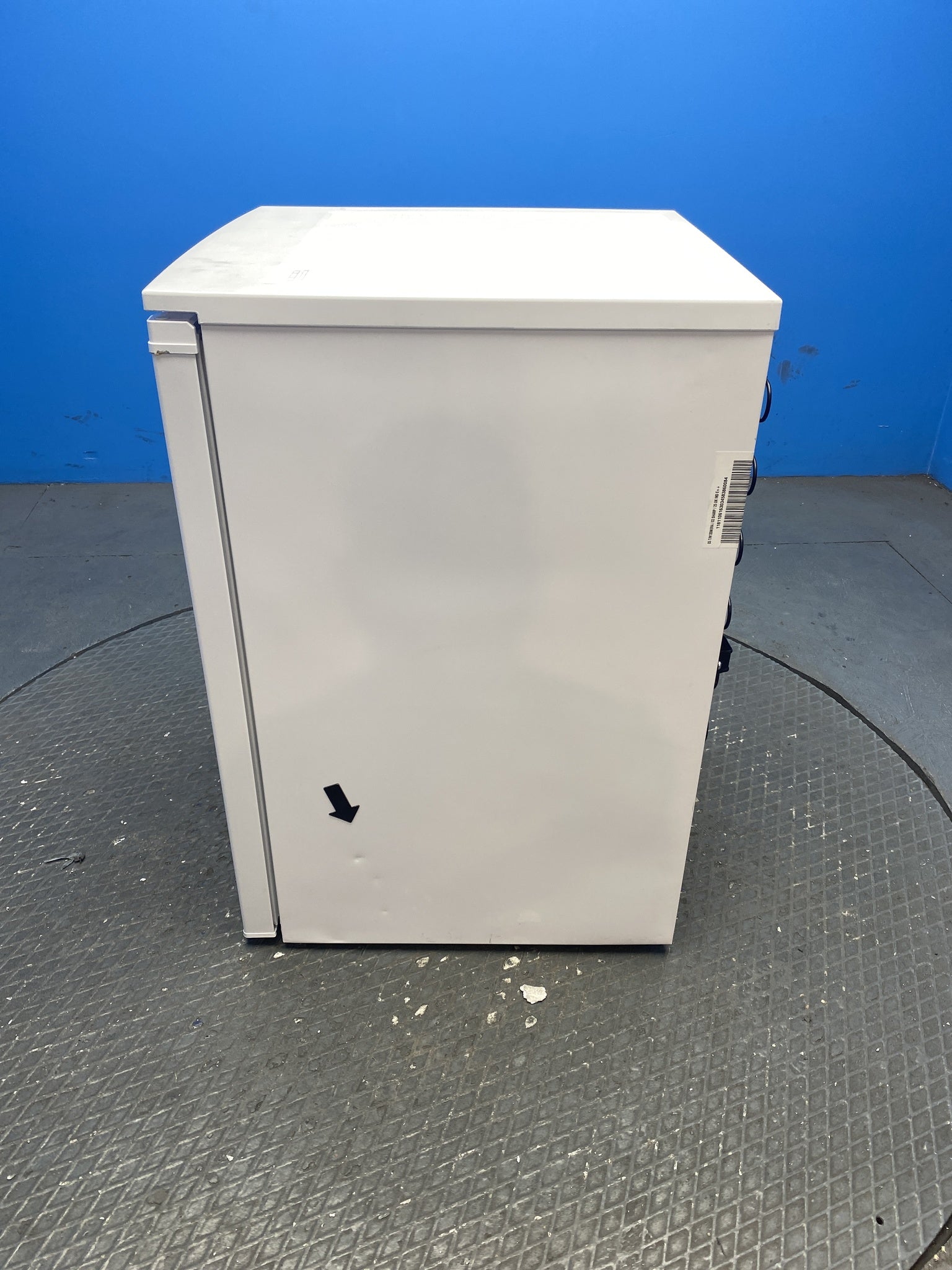 Sharp SJ-UE121M4B 122 Litre Under Counter Fridge