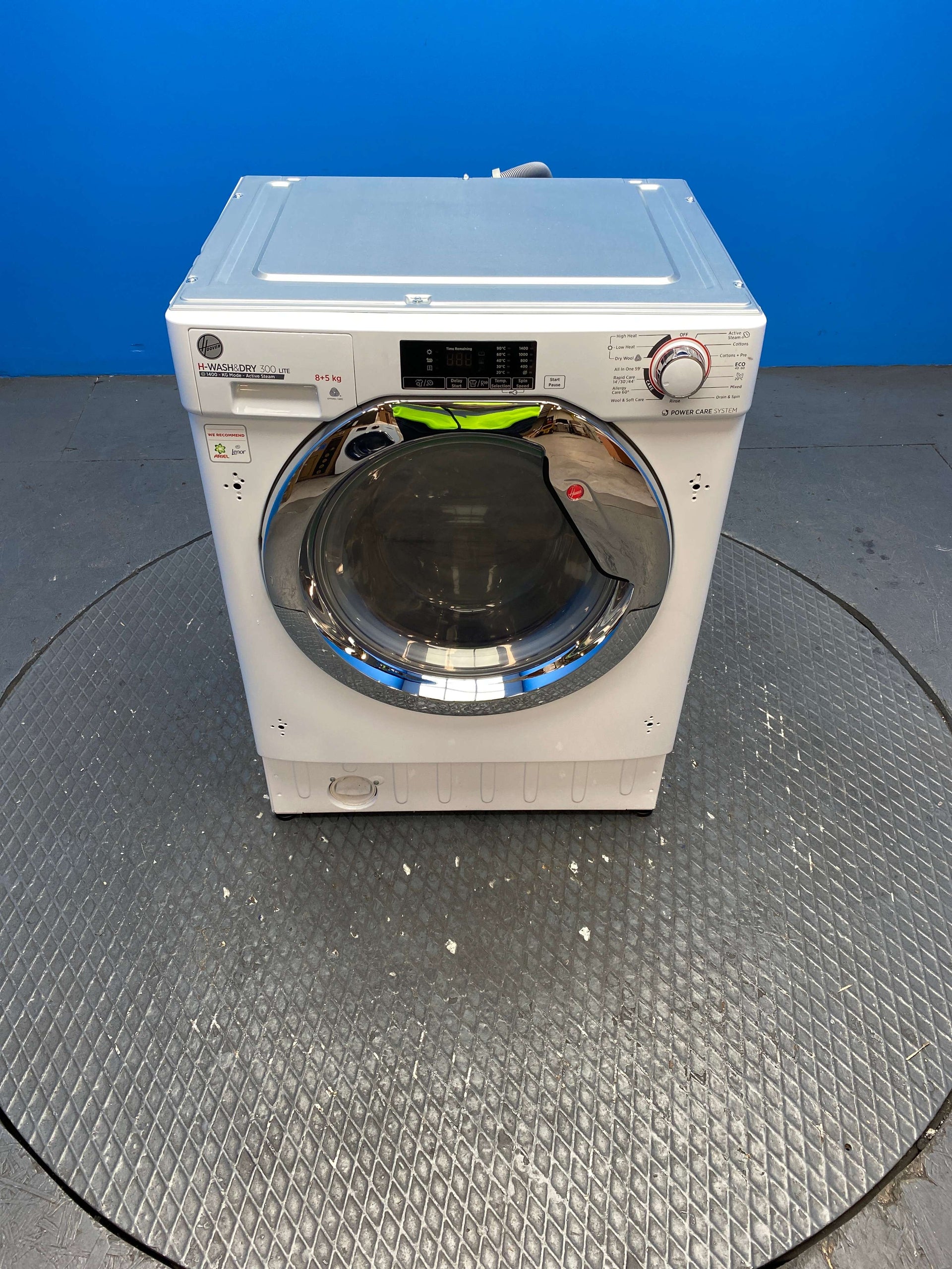Hoover HBDS485D1ACE Integrated 8 / 5 kg 1400 Spin Washer Dryer