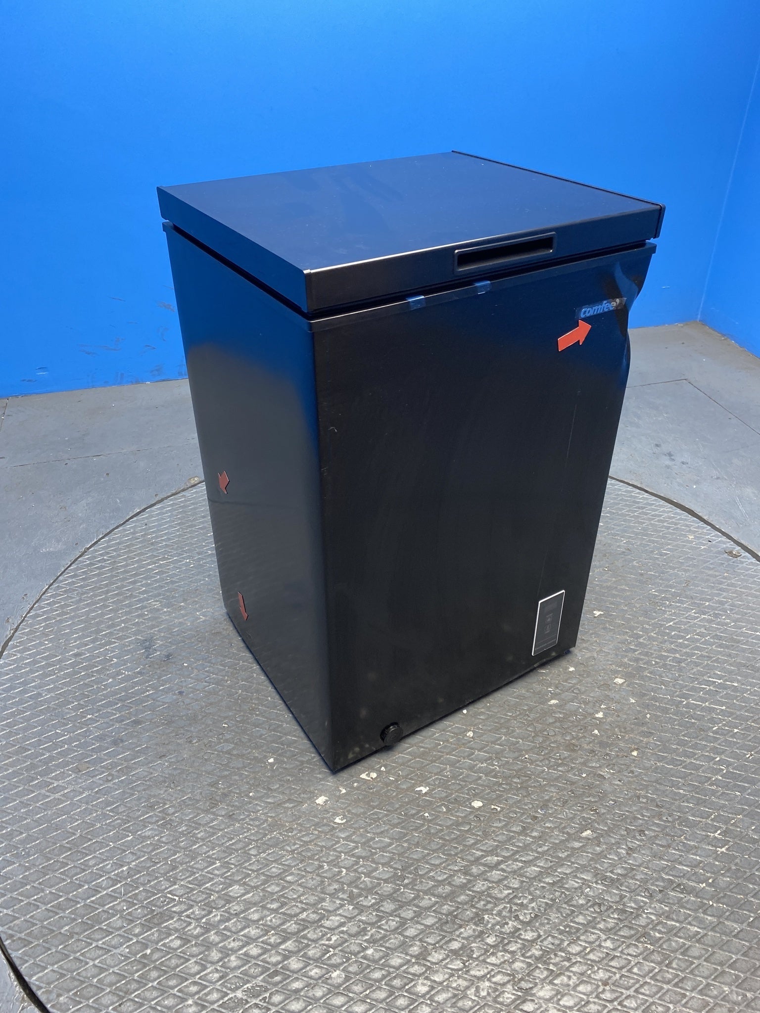 COMFEE' RCC100BL2 99L Freestanding Chest Freezer