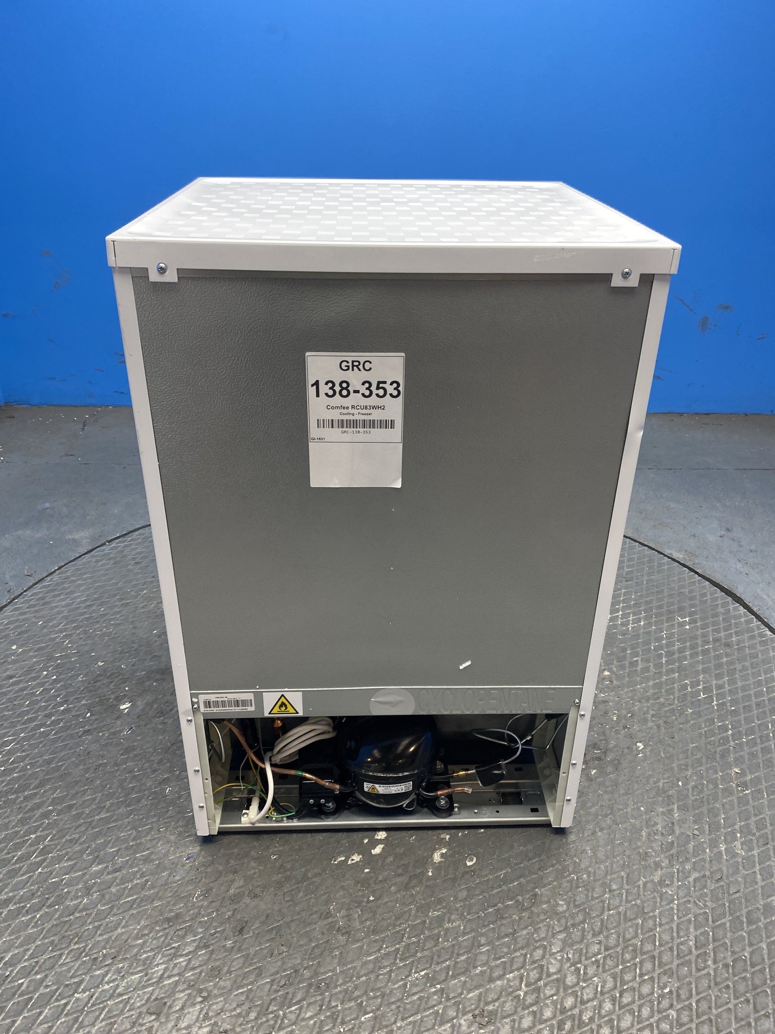 COMFEE' RCU83WH2(E) 88L Under Counter Freezer