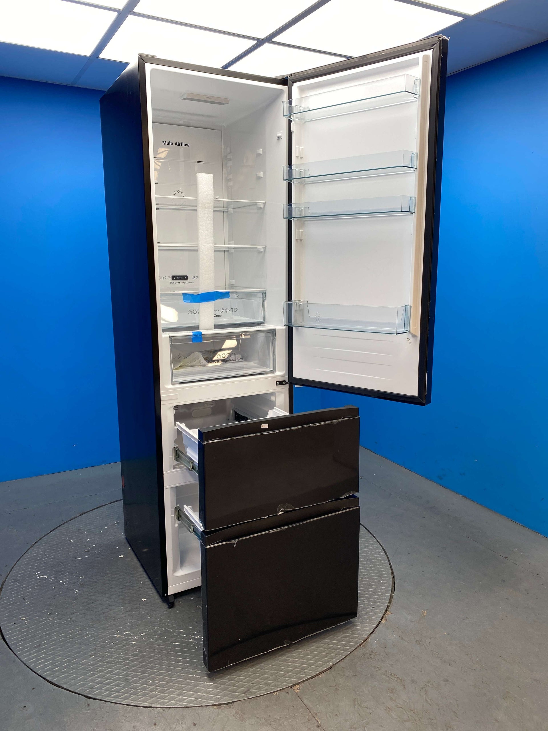 3 Door Fridge Freezer 70/30 D Energy Black