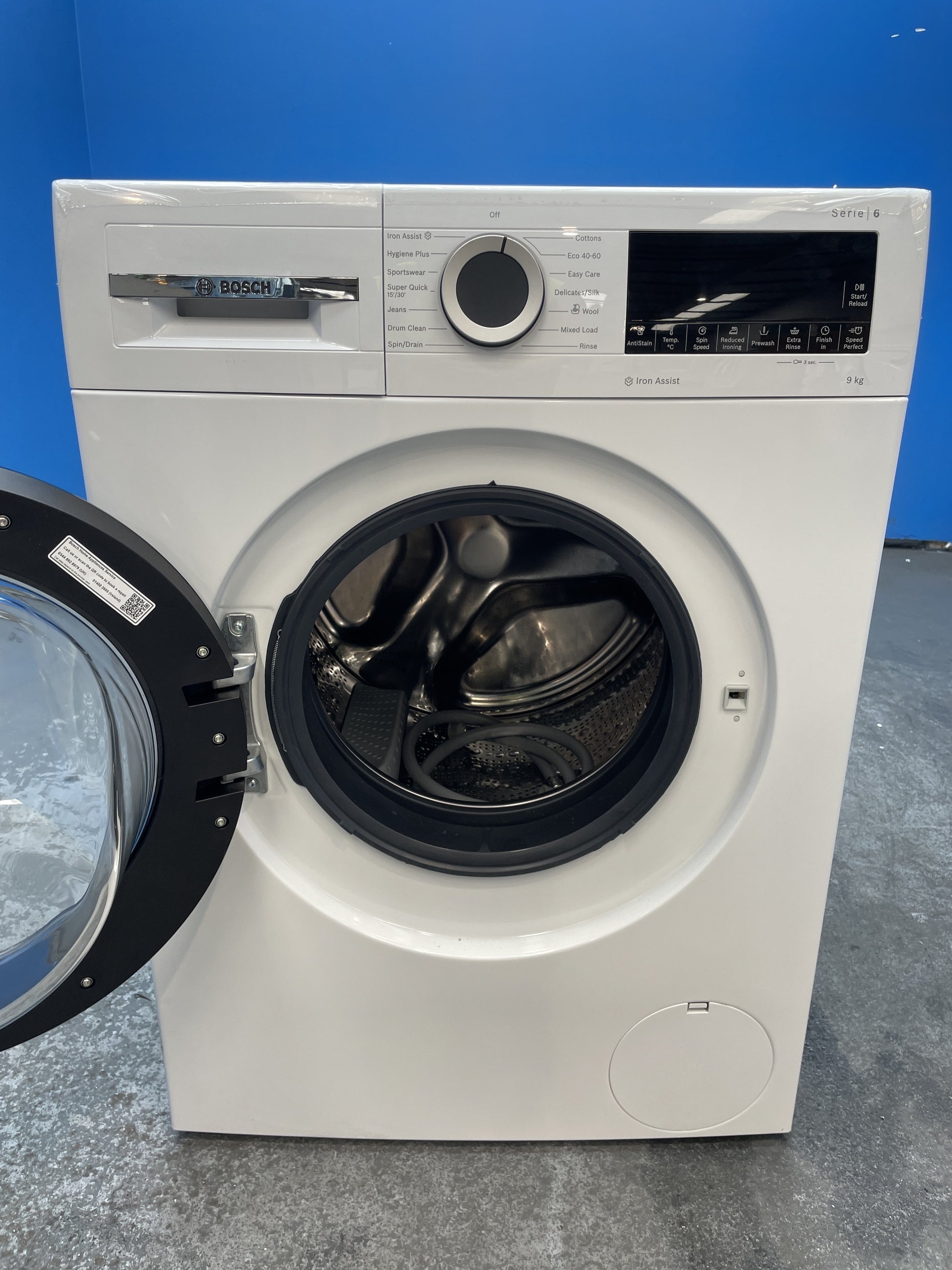 #GRC-158-110 - Bosch WGG24400GB Series 6 9kg 1400 Spin Washing Machine