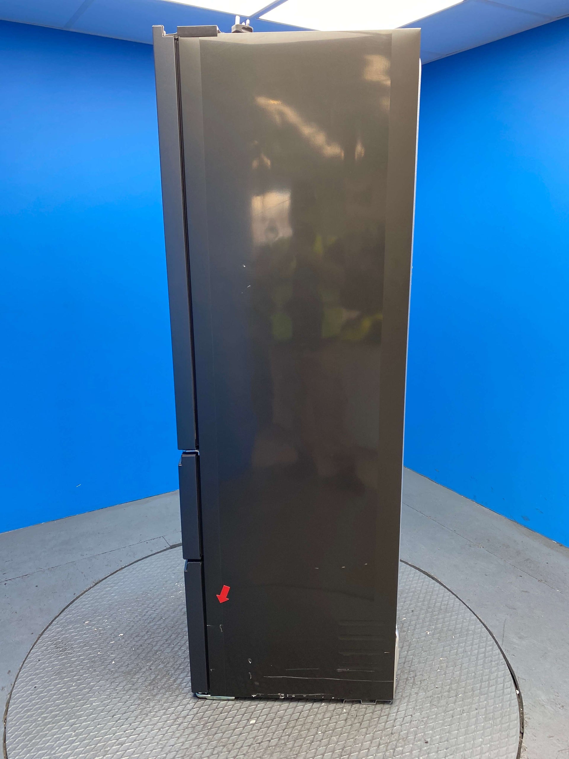 Haier Series 3 HETR3619ENPB 348L Total No Frost Fridge Freezer