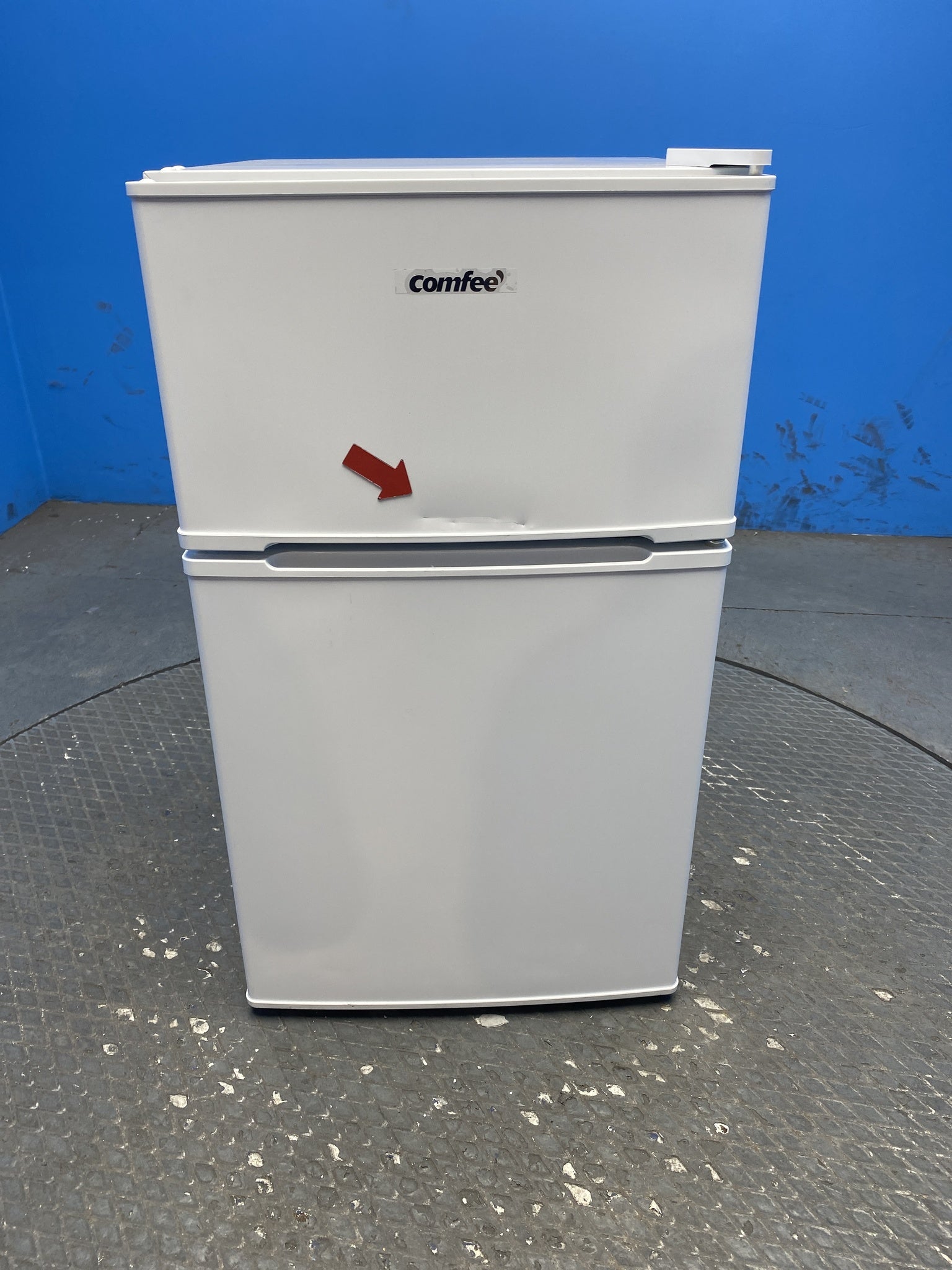 COMFEE’ RCT87WH2(E) 87L Under Counter Fridge Freezer