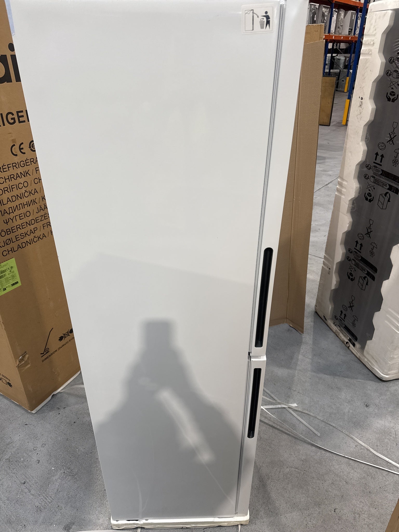Hoover HVT3CLECKIHW 235 Litre Combi Fridge Freezer