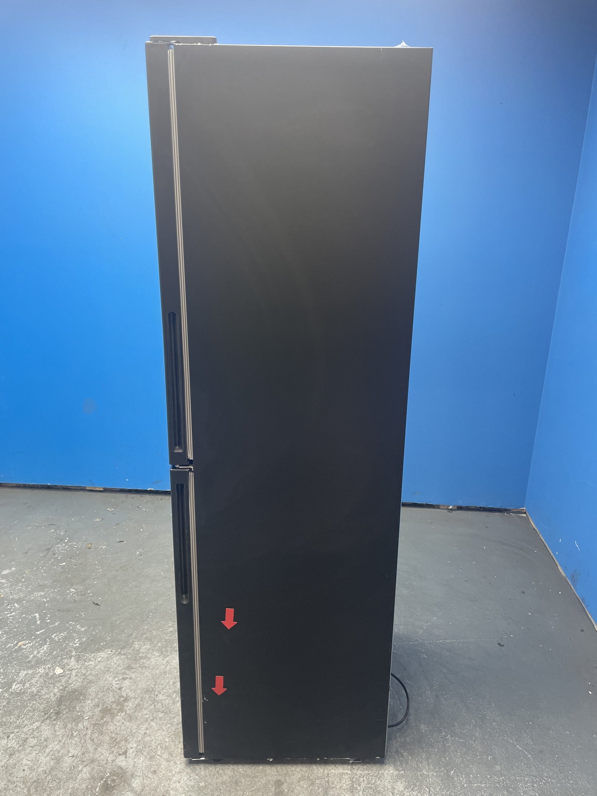 #GRC-159-261 - Hoover HVT3CLECKIHB 235 Litre Combi Fridge Freezer