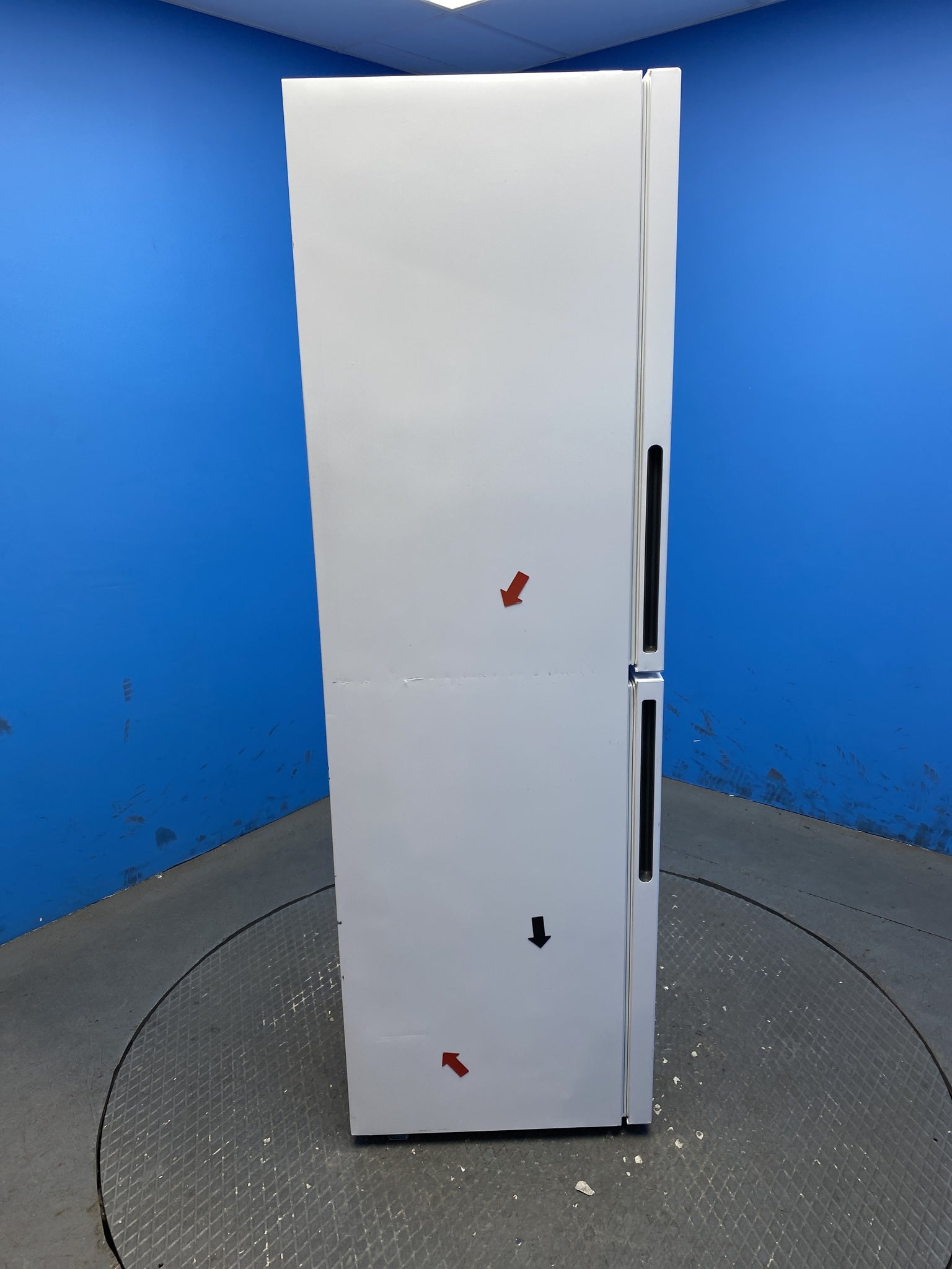 Candy CCT3L517EWWK 246 Litre Combi Fridge Freezer