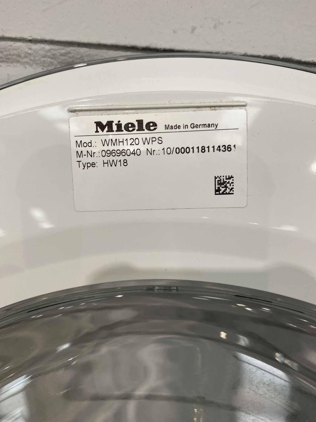 #GRC-158-329 - Miele WMH120 WPS Washing Machine Door