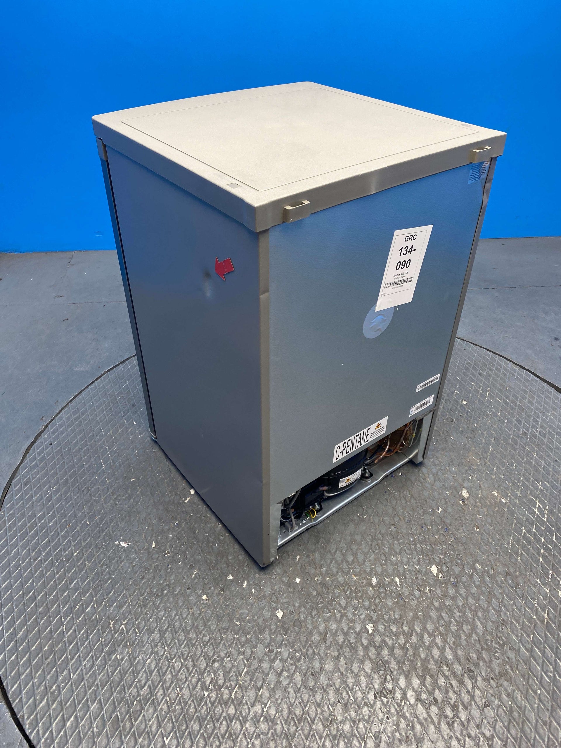 Igenix IG355X 91 Litre Under Counter Freezer