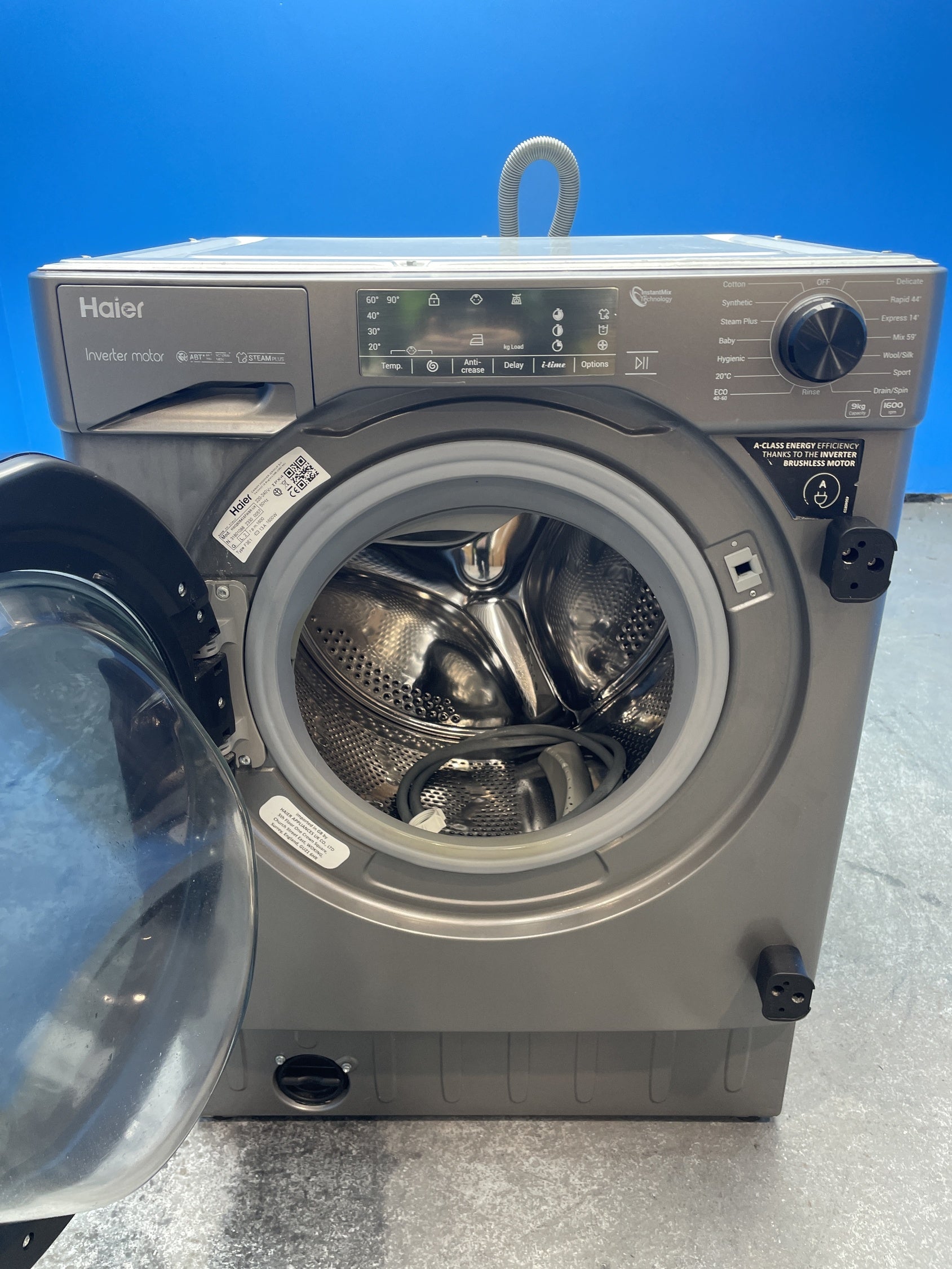 #GRC-155-279 - Haier HWQ90B416FWBR Series 4 Integrated 9kg 1600 Spin Washing Machine